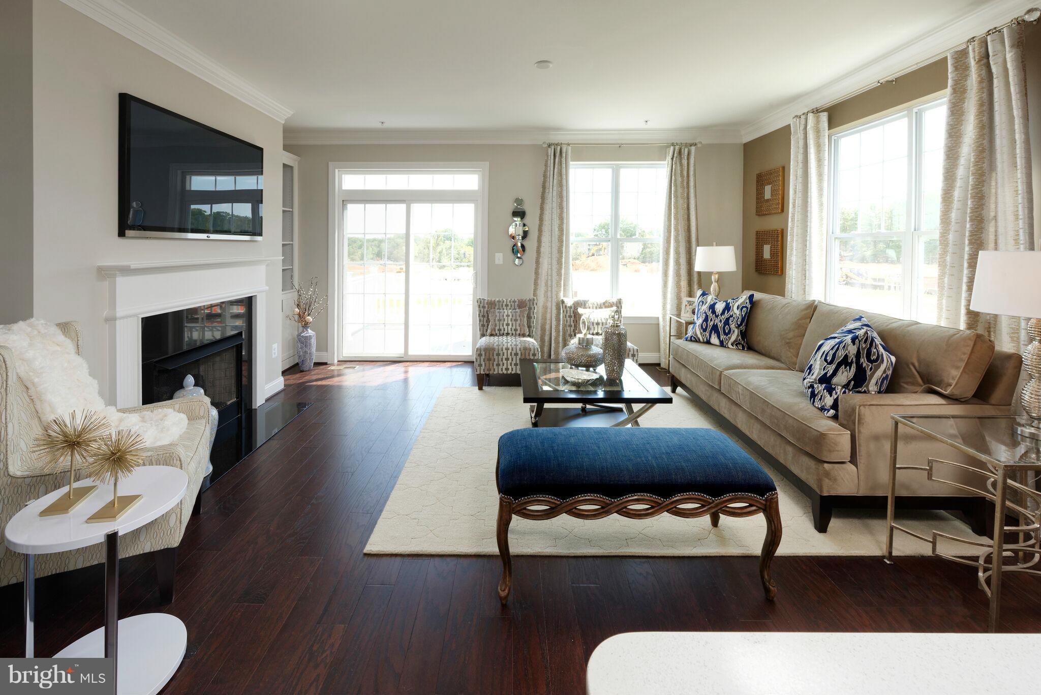 WOOD GLEN - Residential