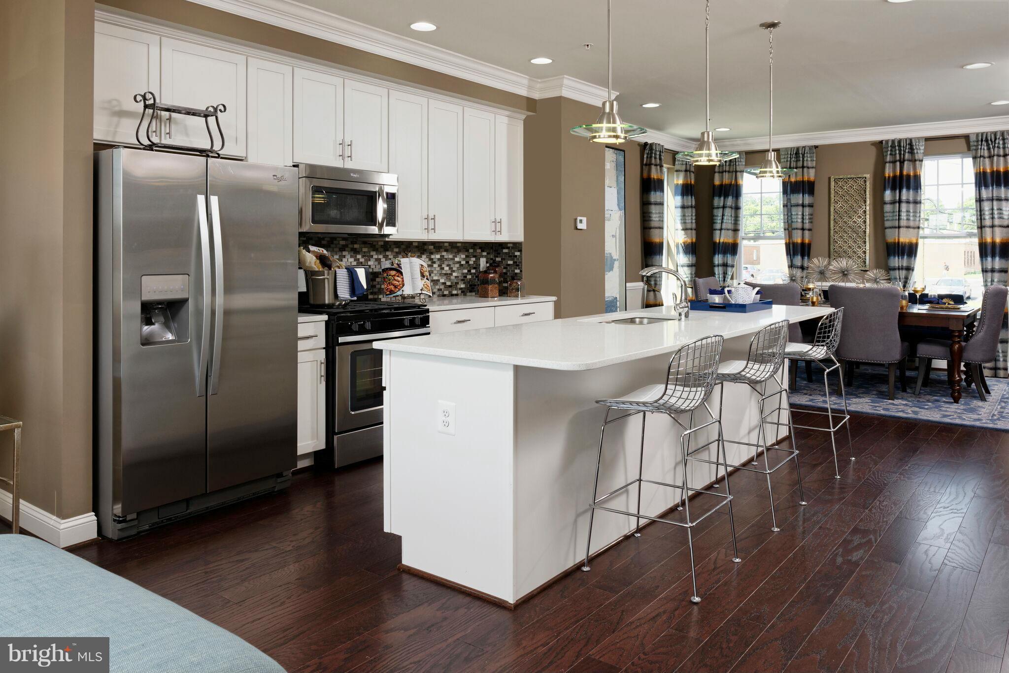 WOOD GLEN - Residential