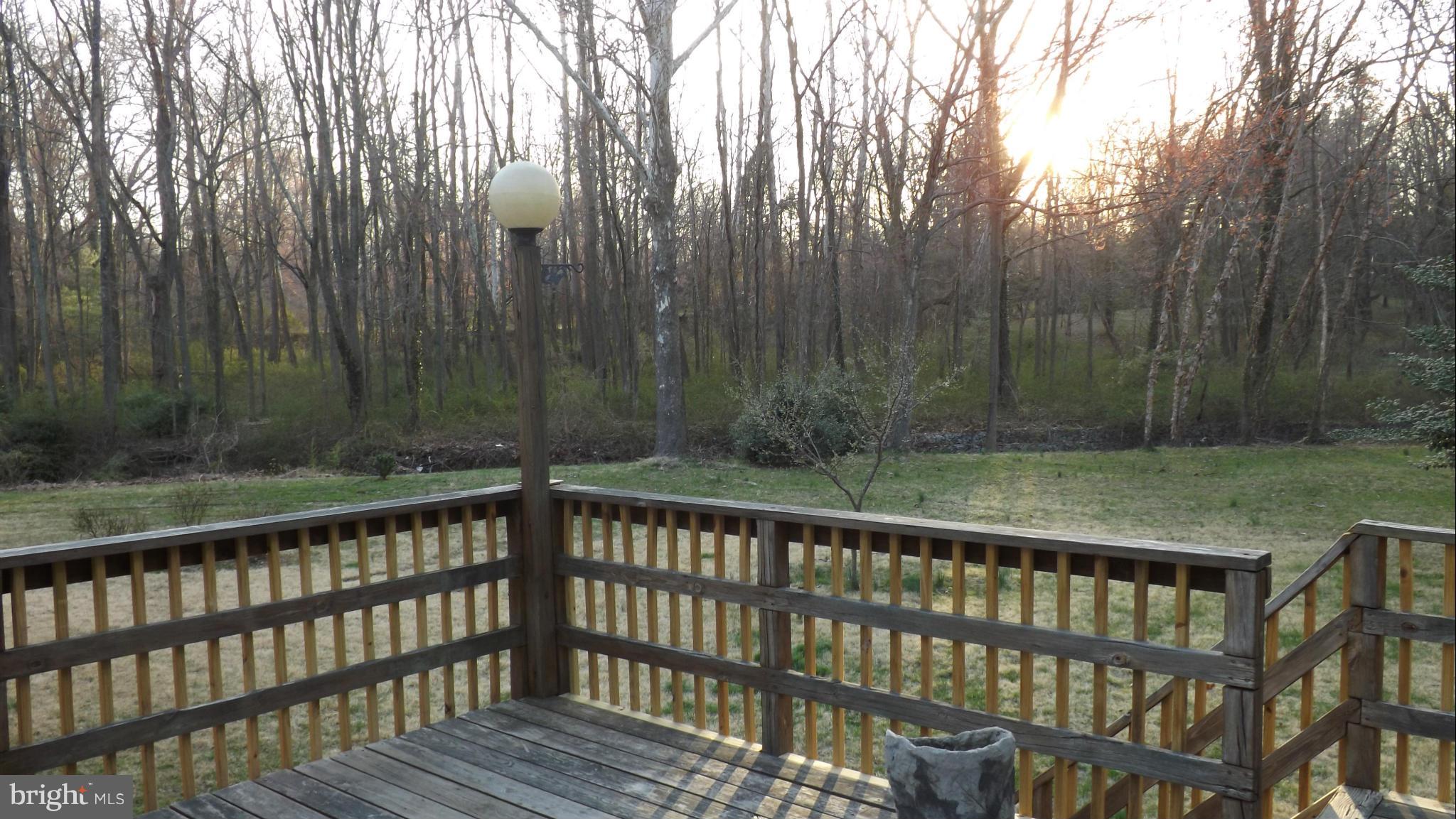 RAVENSDALE - Residential Lease