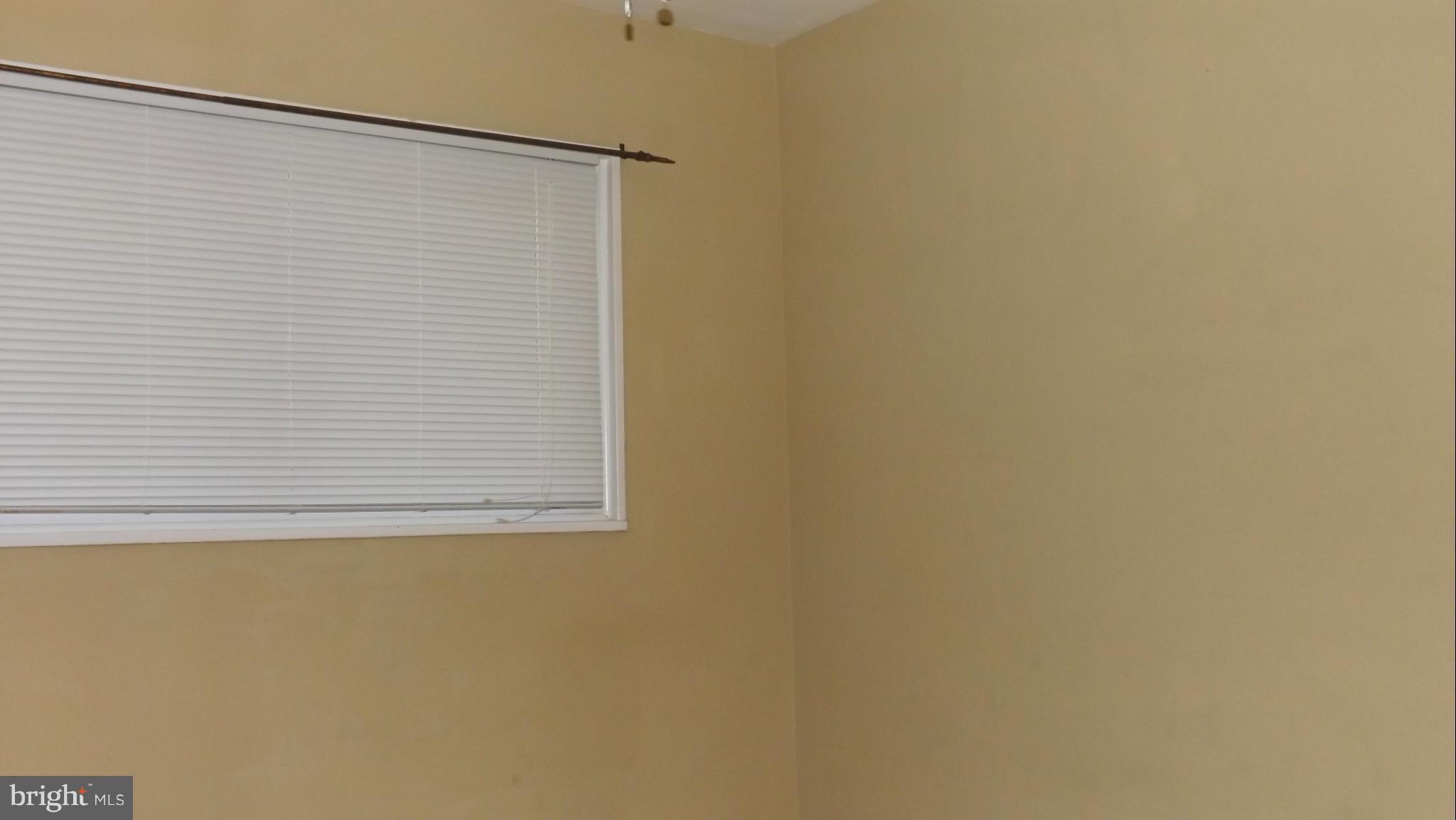 RAVENSDALE - Residential Lease