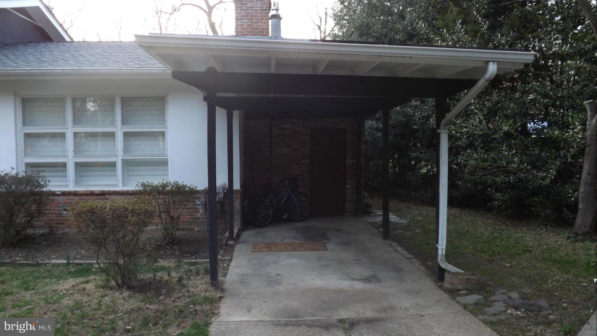 RAVENSDALE - Residential Lease