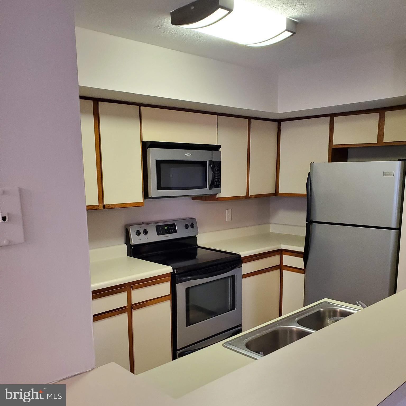 LORDS LANDING - Residential Lease