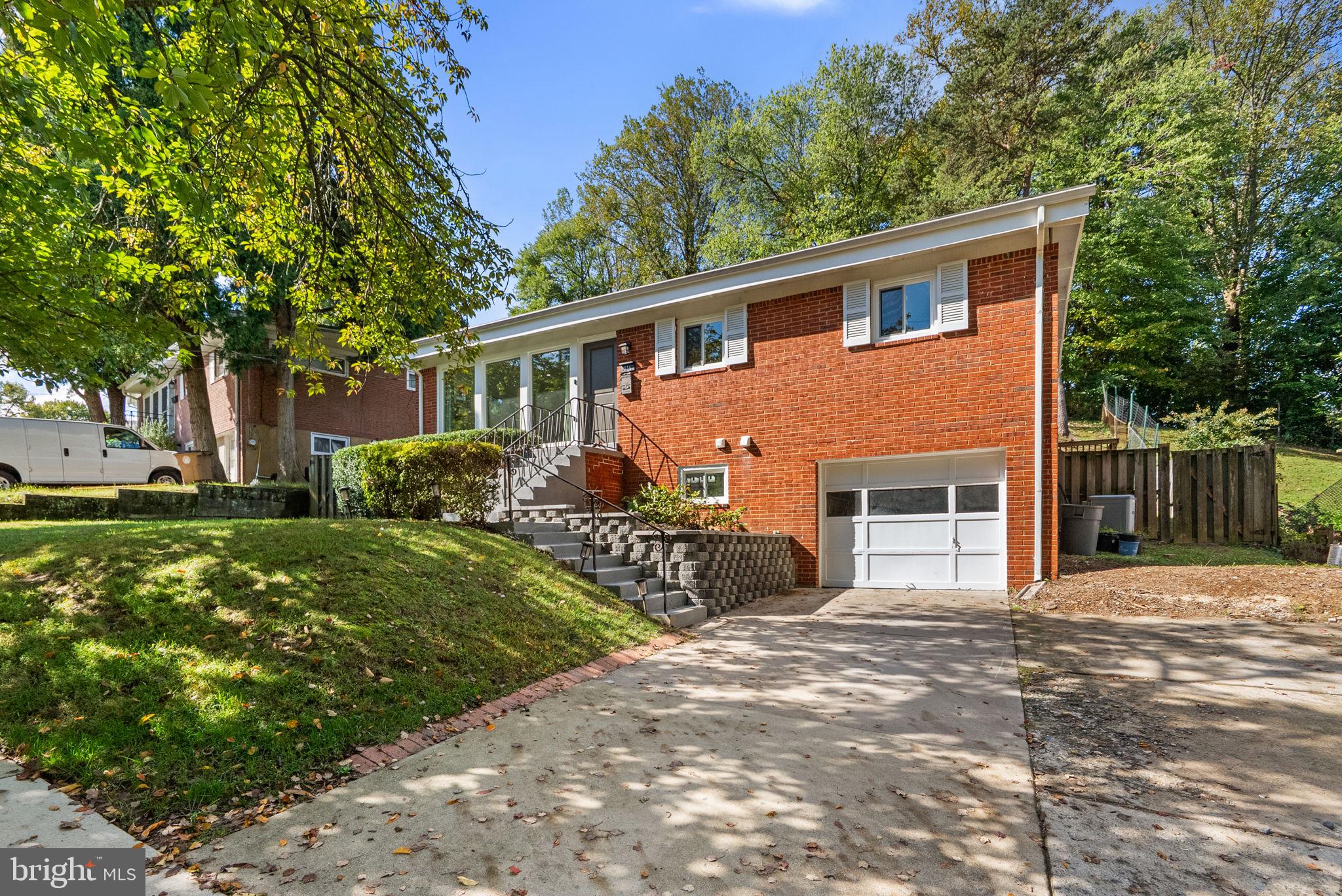 614 MCINTYRE ROAD