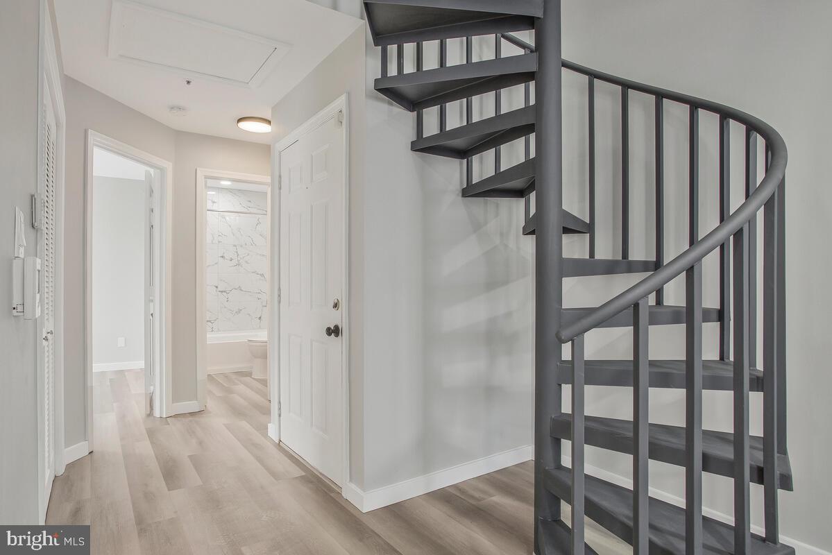 13568 LORD STERLING PLACE 9-12