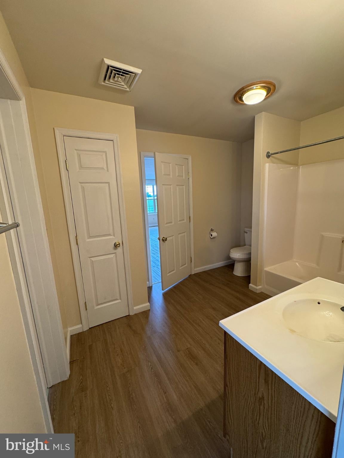 1191 LANCASTER PIKE 2