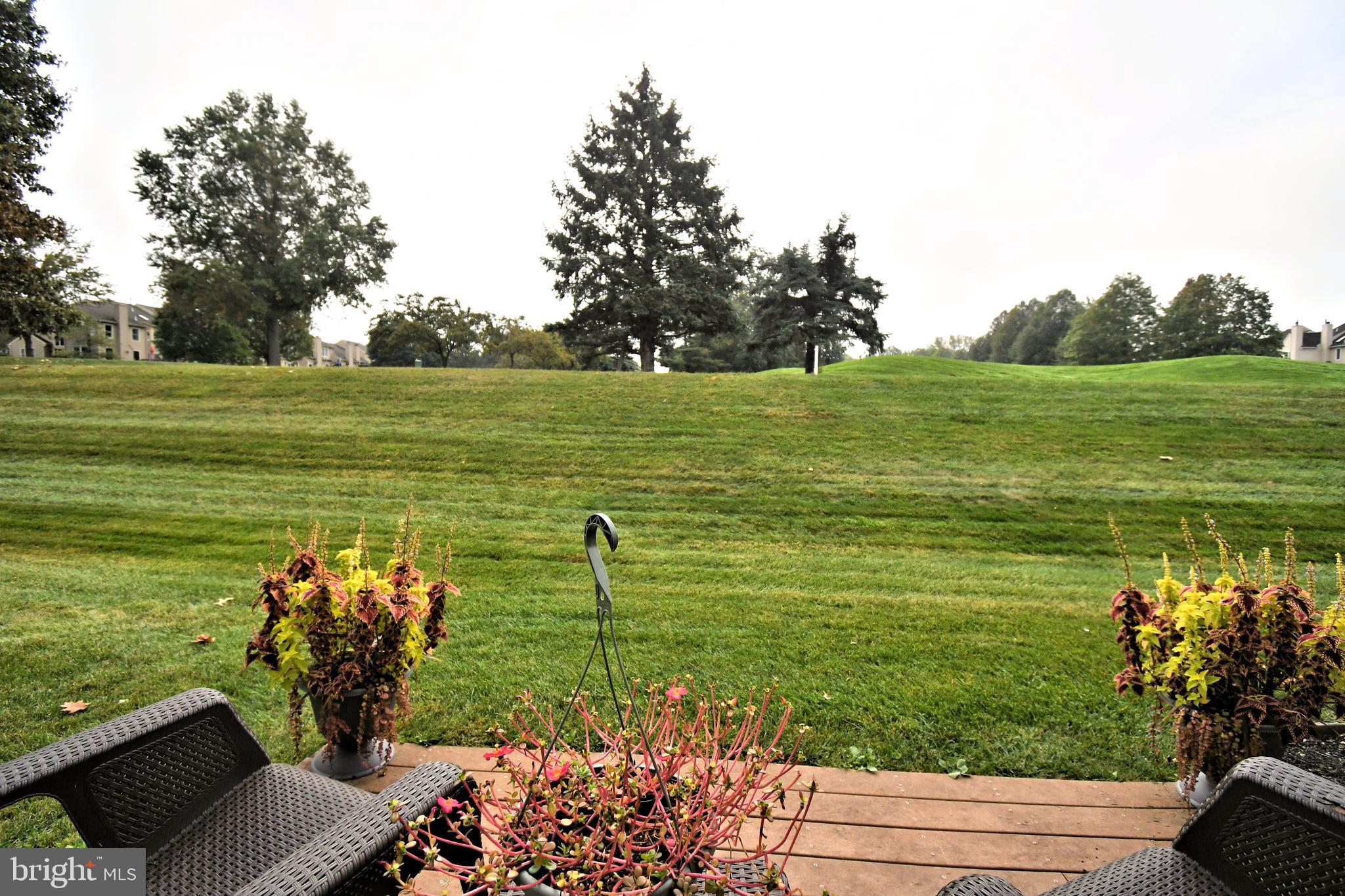 PINECREST - Residential