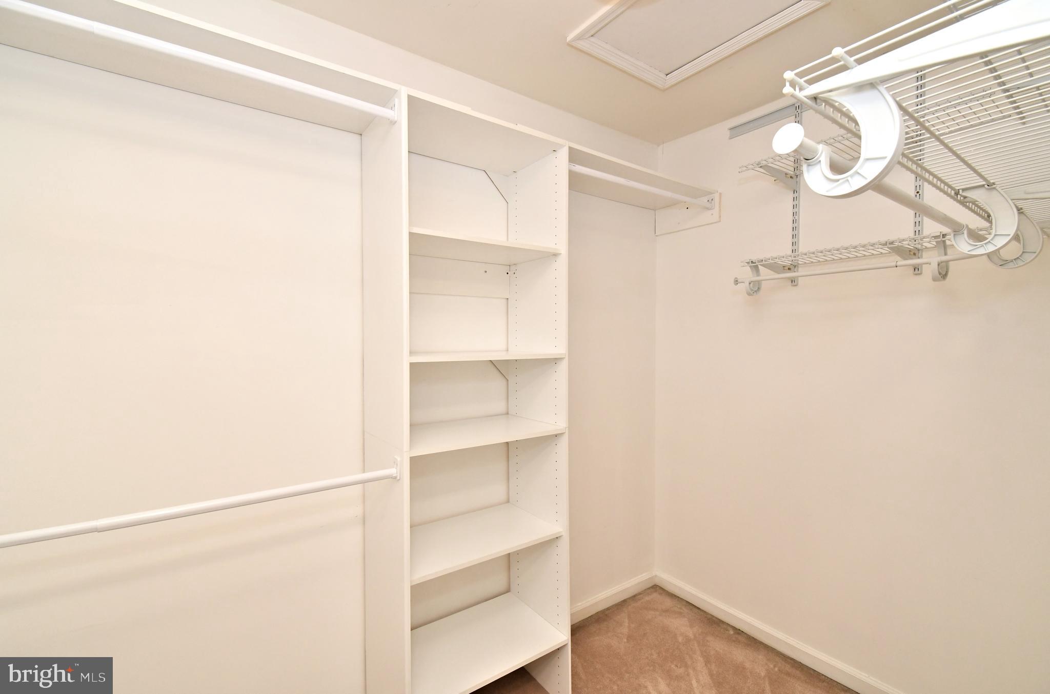 PINECREST - Residential