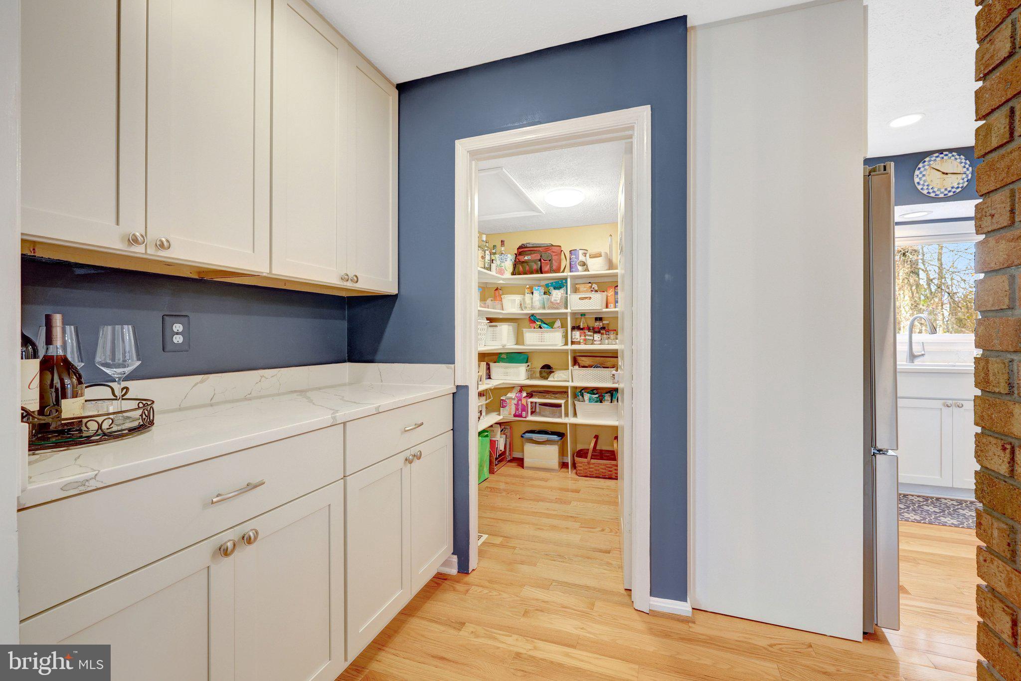 COUNTRYSIDE - Residential