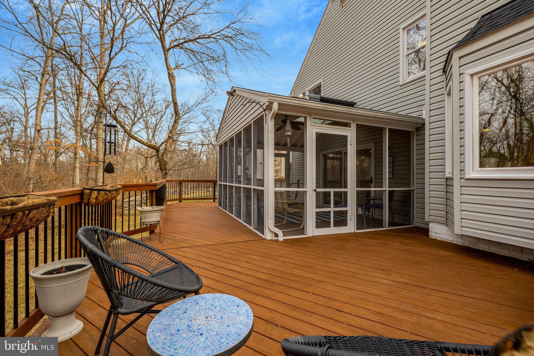 COUNTRYSIDE - Residential