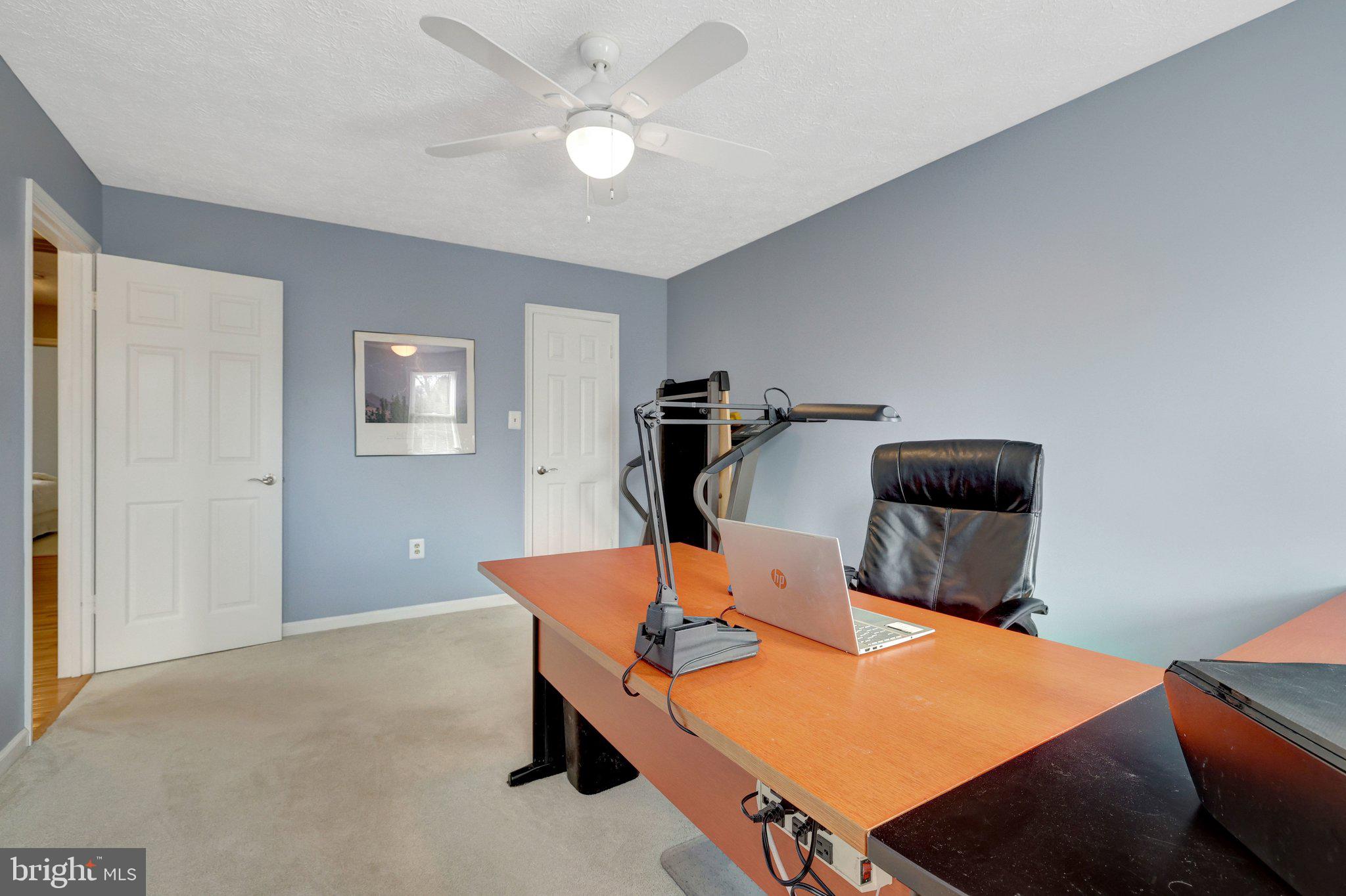 COUNTRYSIDE - Residential