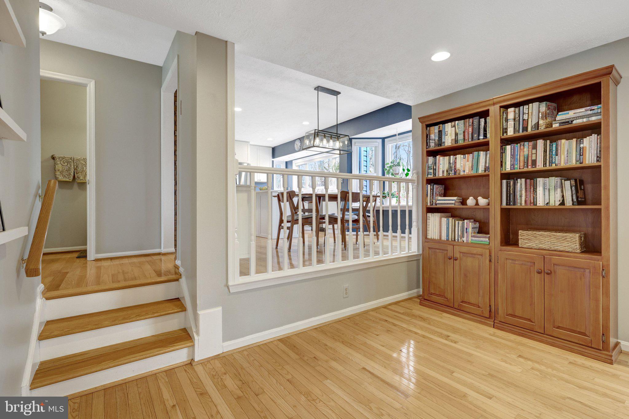 COUNTRYSIDE - Residential