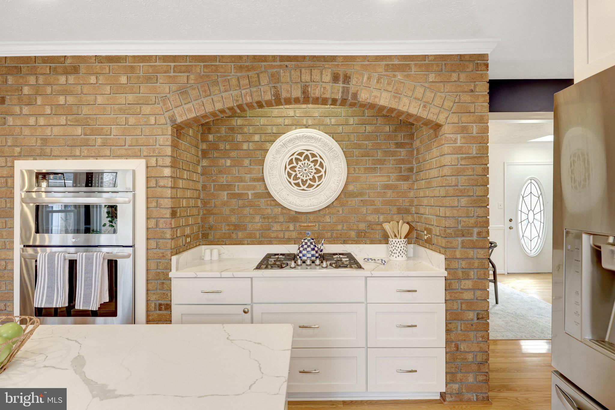 COUNTRYSIDE - Residential