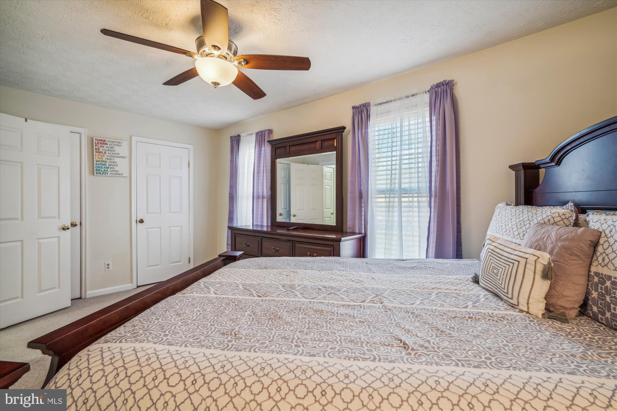 SEVEN OAKS - Residential