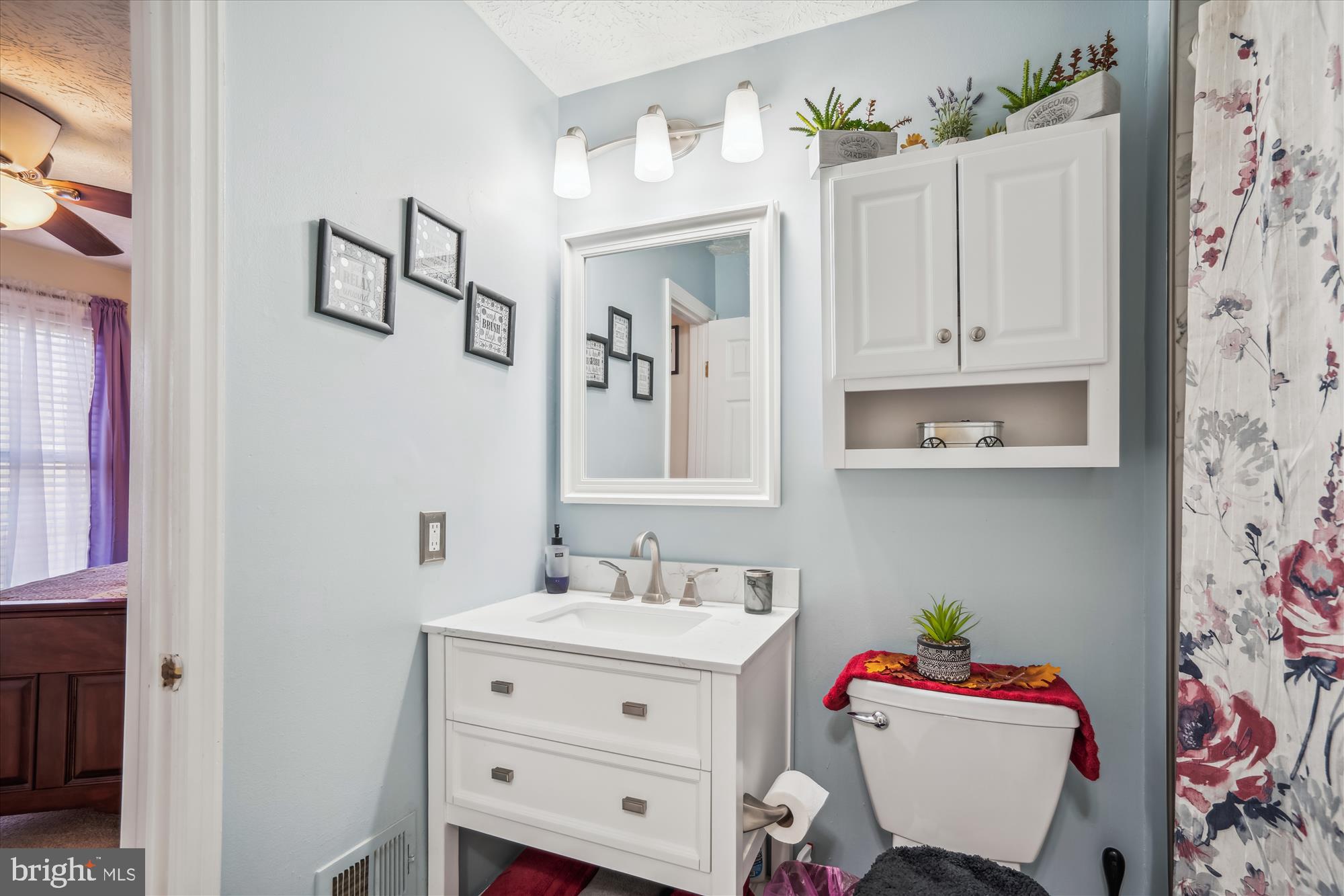 SEVEN OAKS - Residential