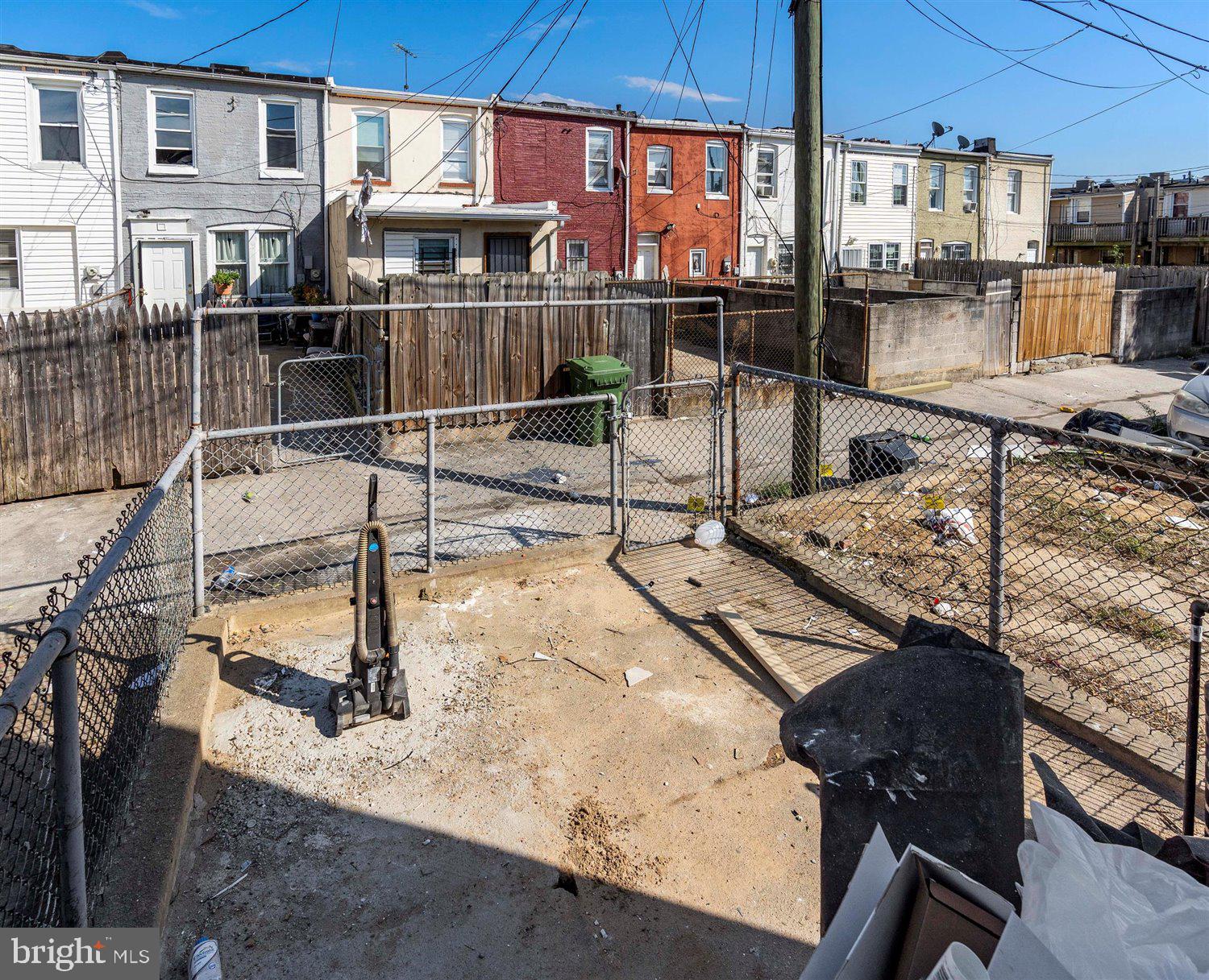 MCELDERRY PARK - Residential Lease