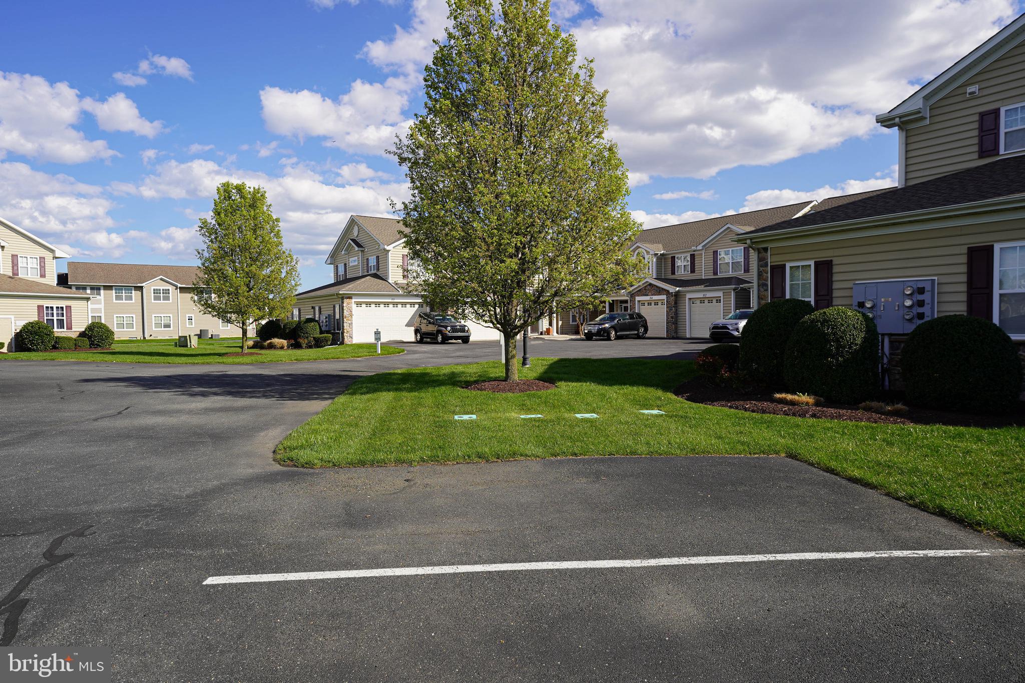 WOODS COVE - Residential Lease