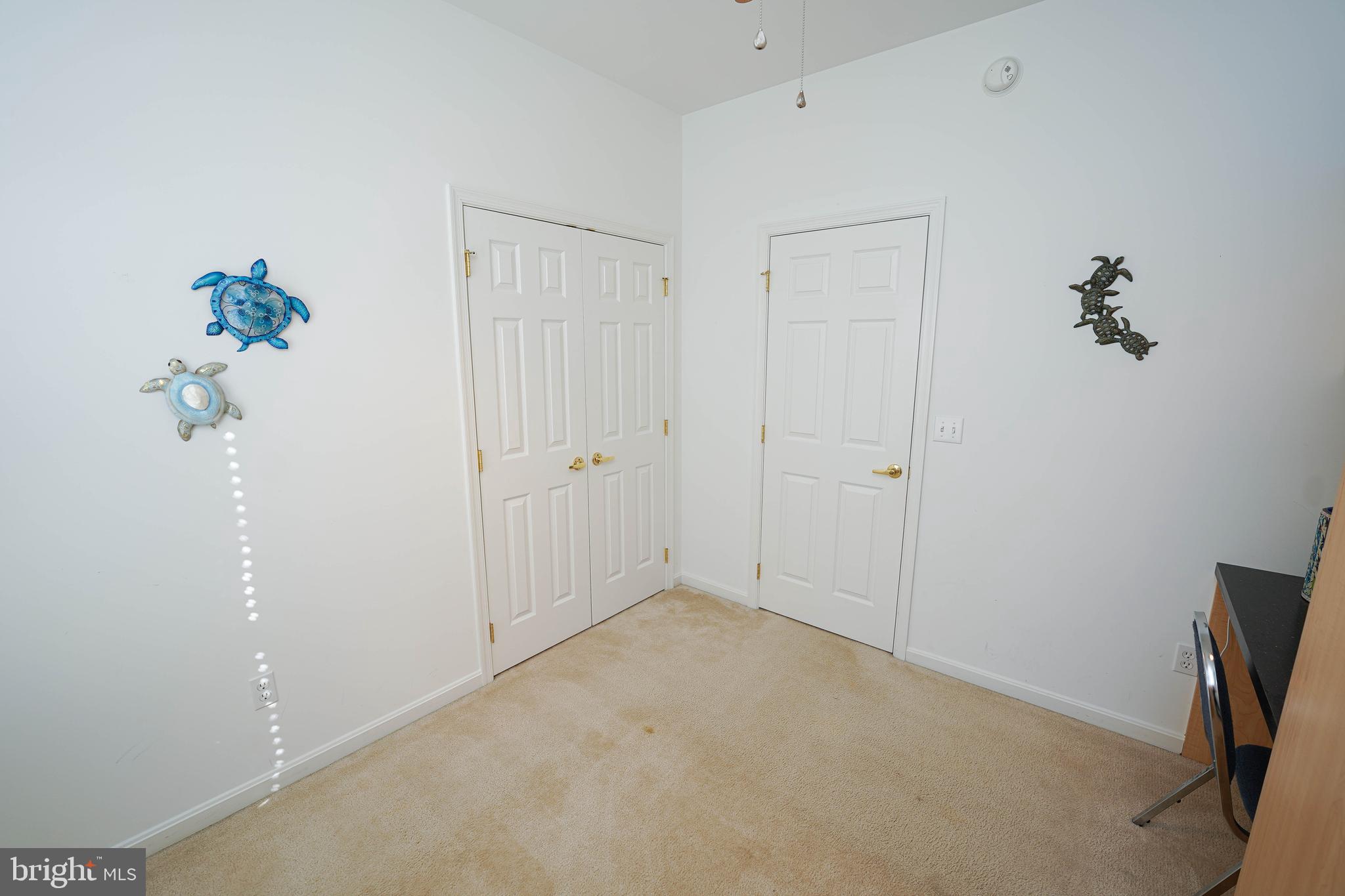 WOODS COVE - Residential Lease