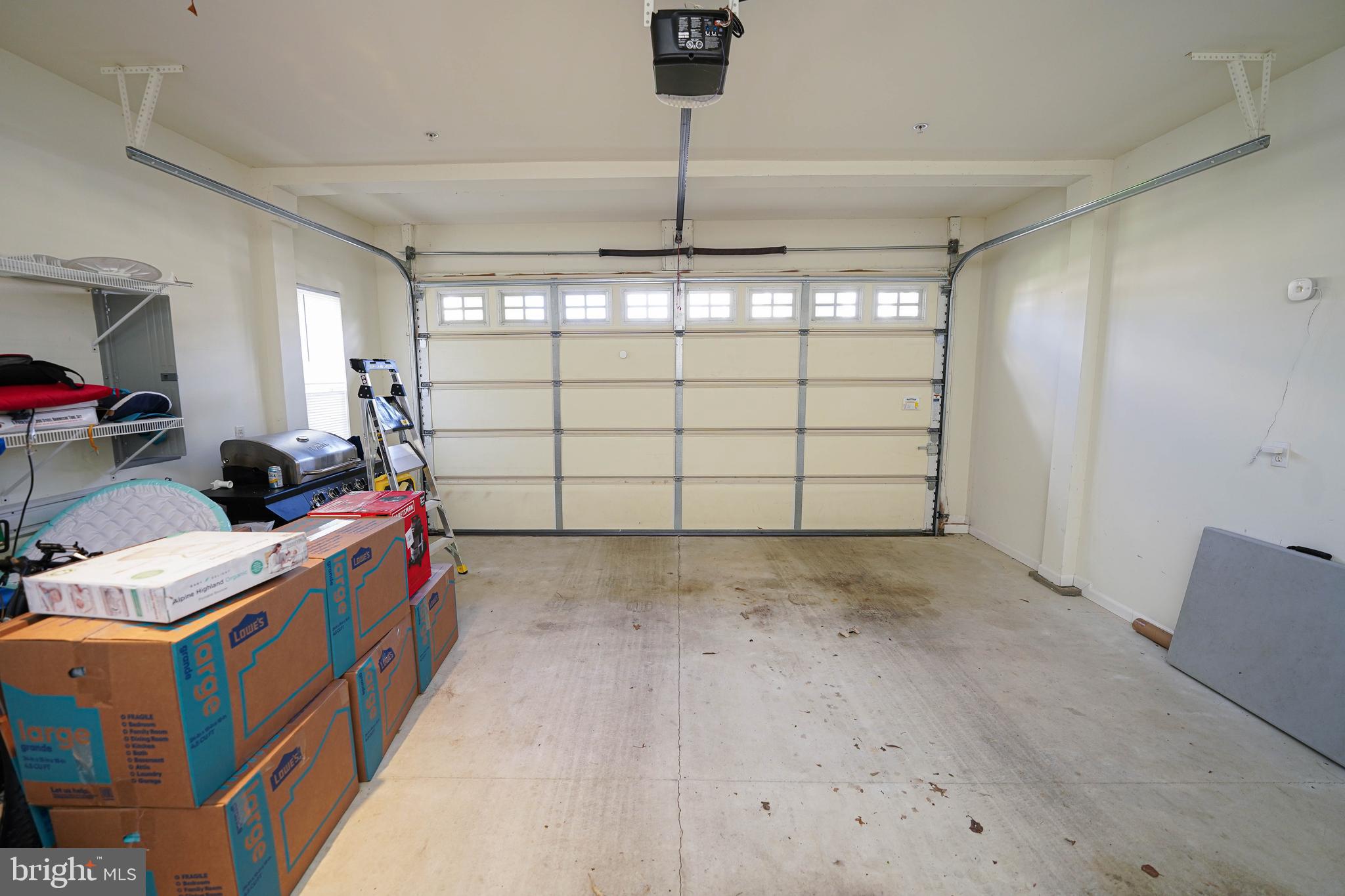 WOODS COVE - Residential Lease