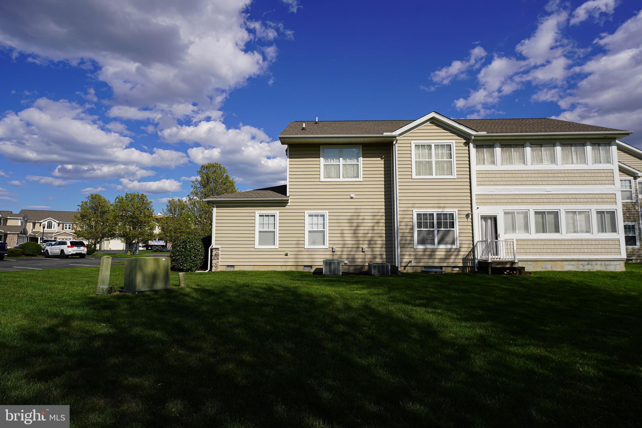 WOODS COVE - Residential Lease