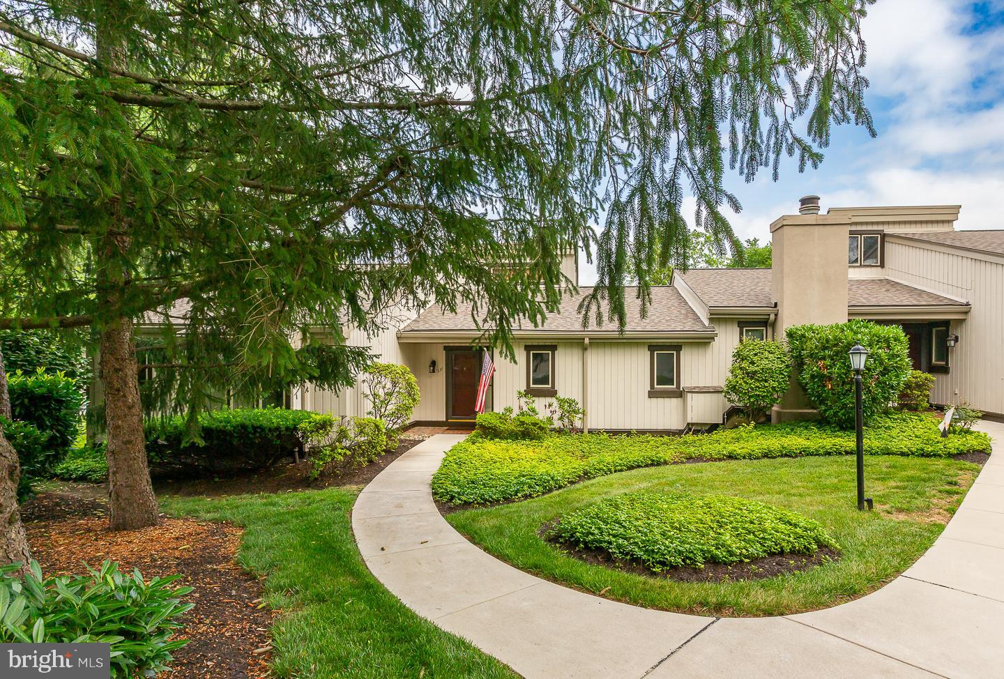 331 DEVON WAY 331