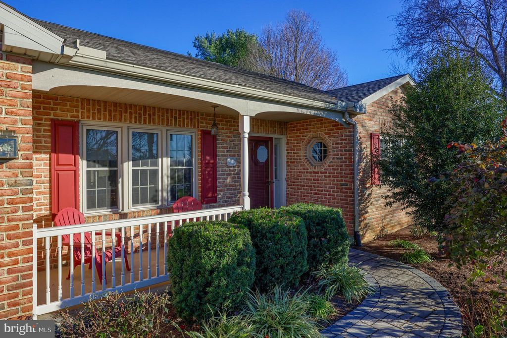 Photo of 881 Stively Road, STRASBURG, PA 17579 (MLS # PALA2065956)