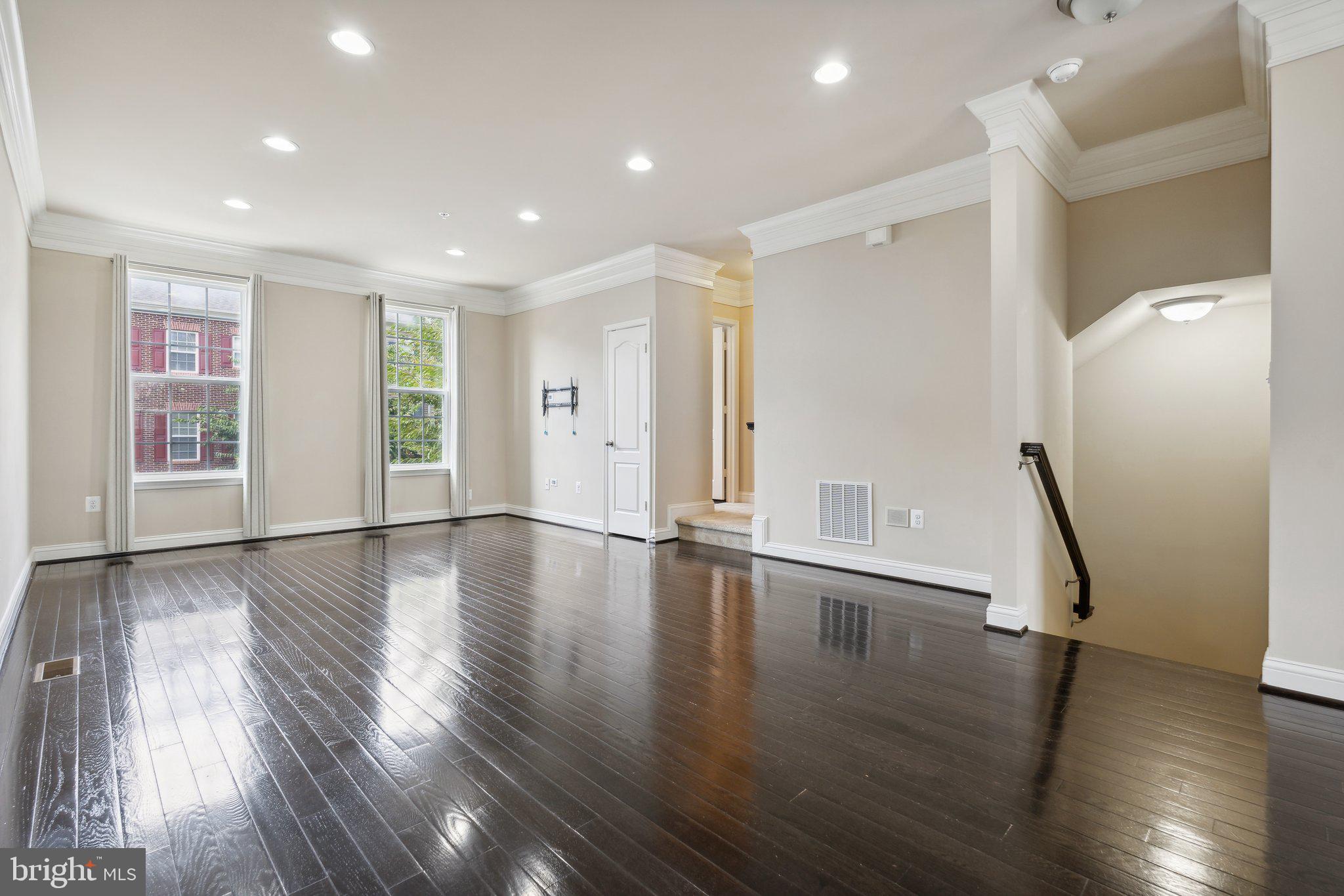 CLARKSBURG - Residential Lease