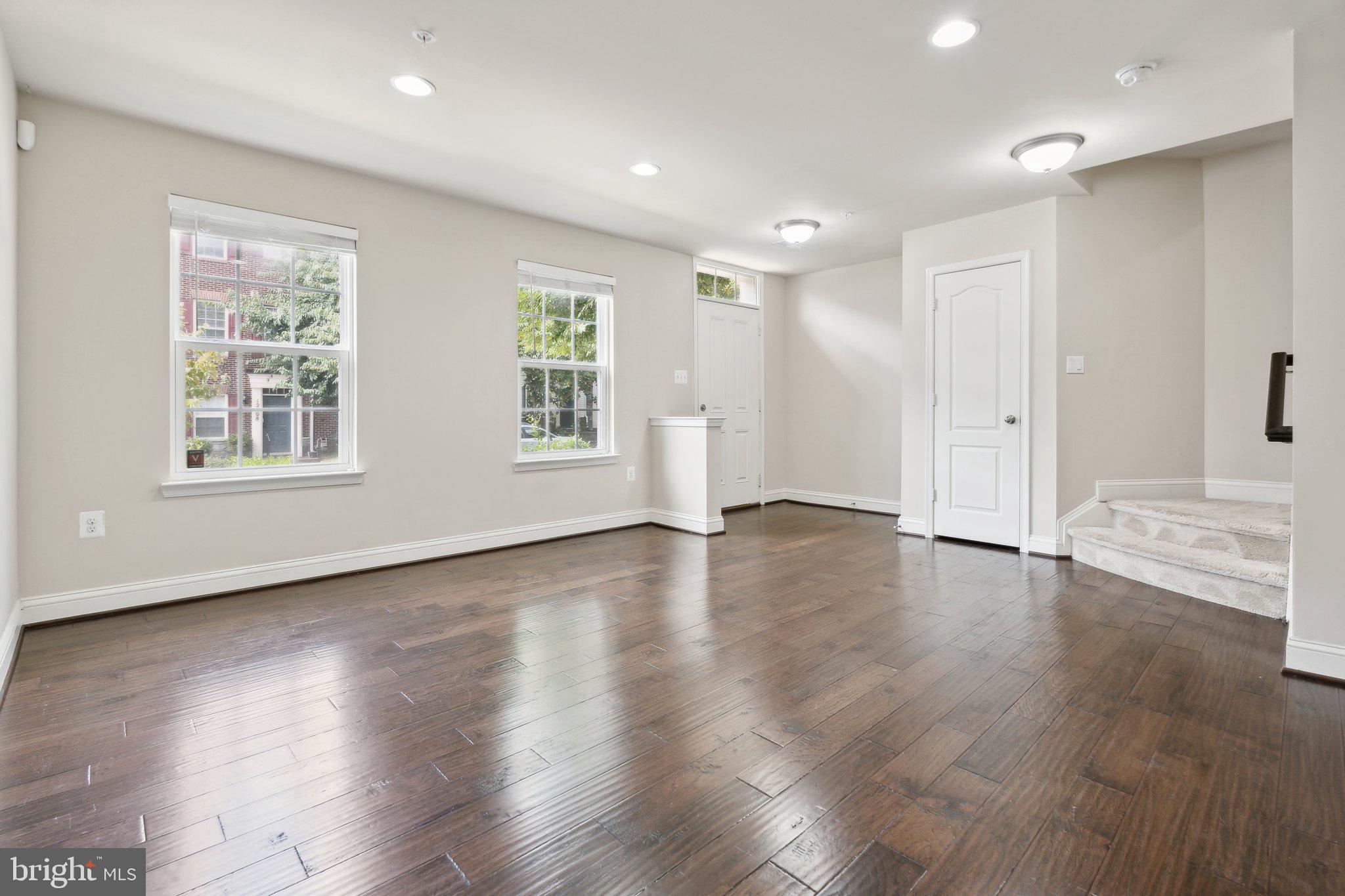 CLARKSBURG - Residential Lease