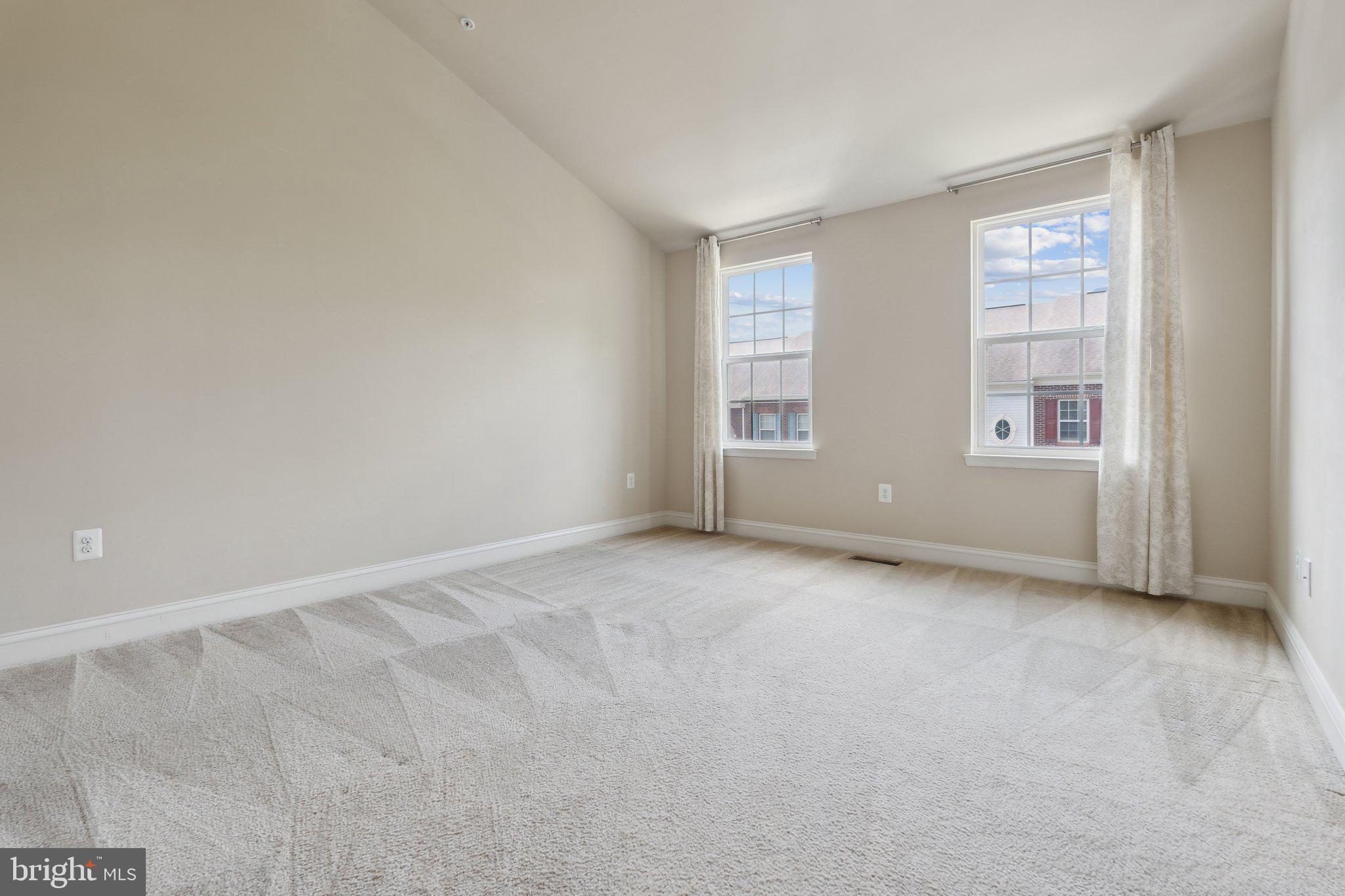 CLARKSBURG - Residential Lease