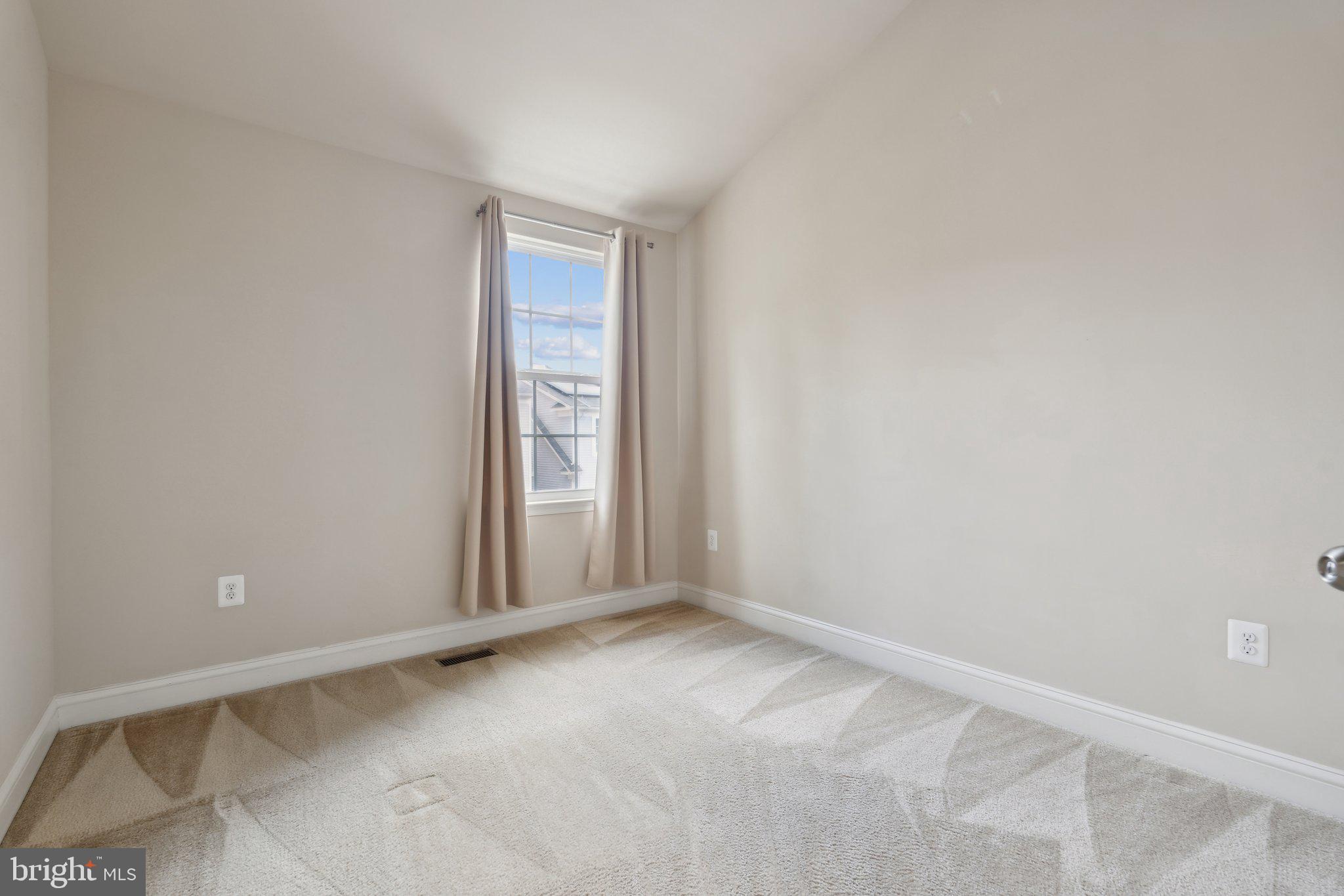 CLARKSBURG - Residential Lease