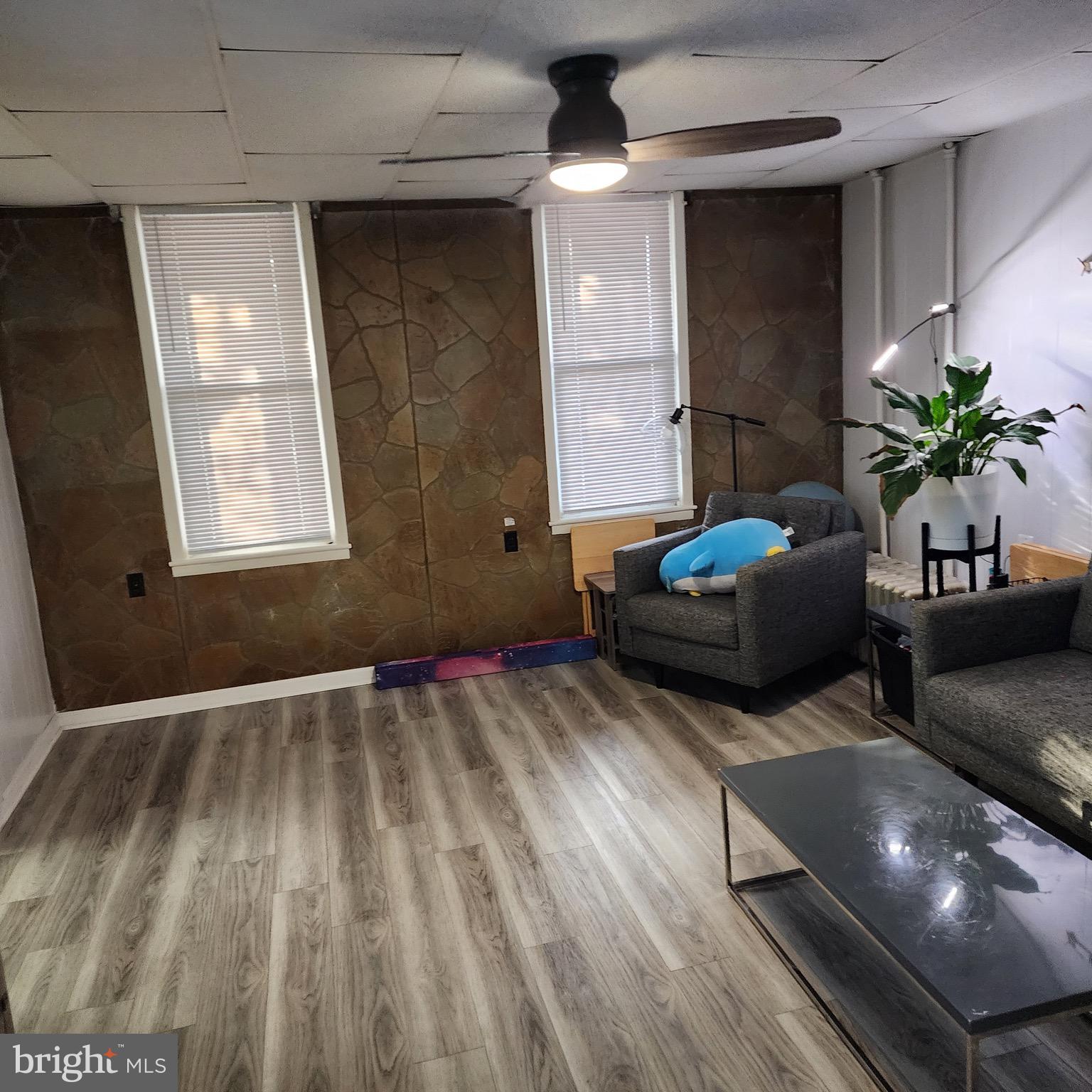 SOUTH END - Residential