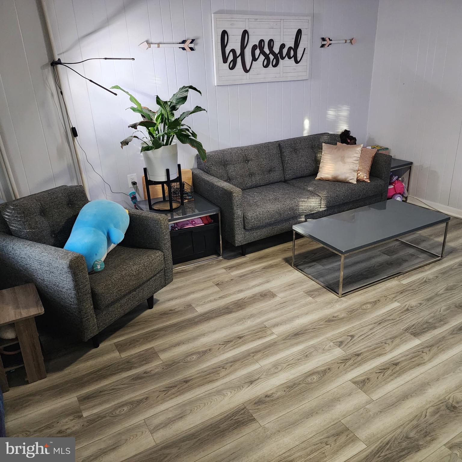 SOUTH END - Residential