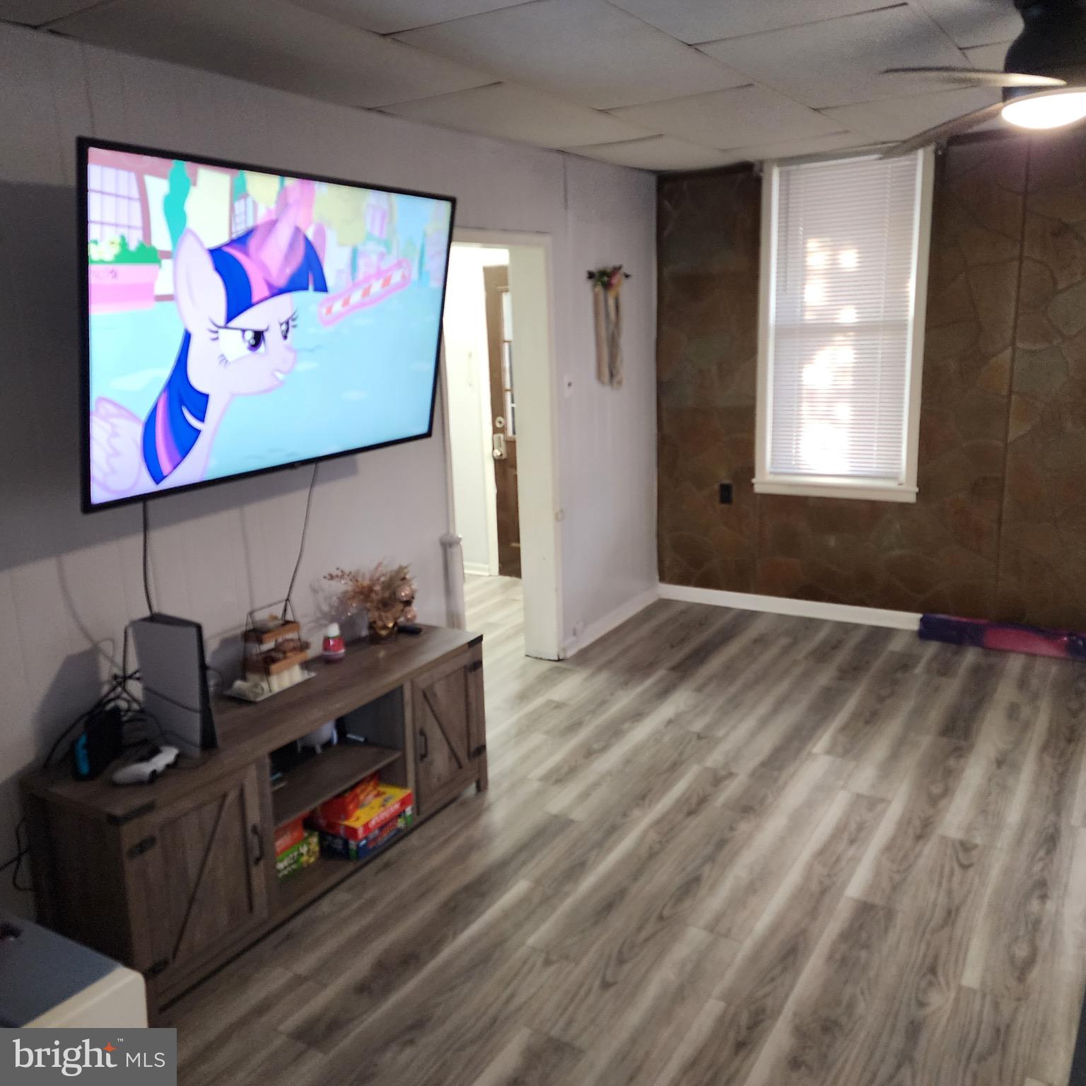 SOUTH END - Residential