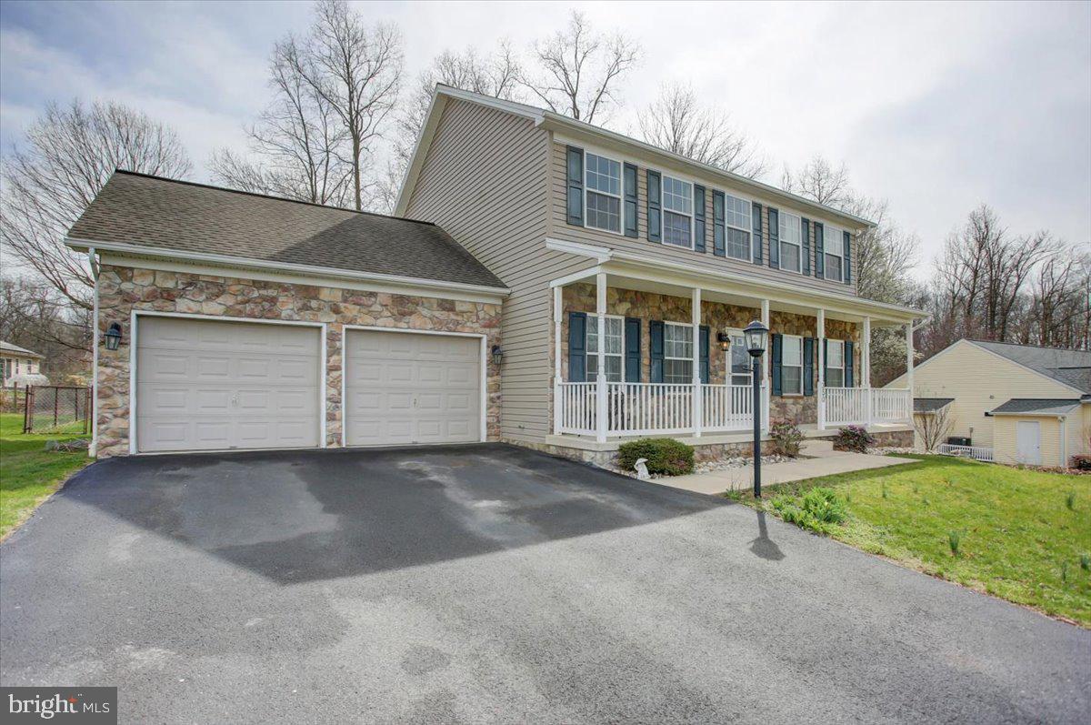 CEDARBROOK - Residential