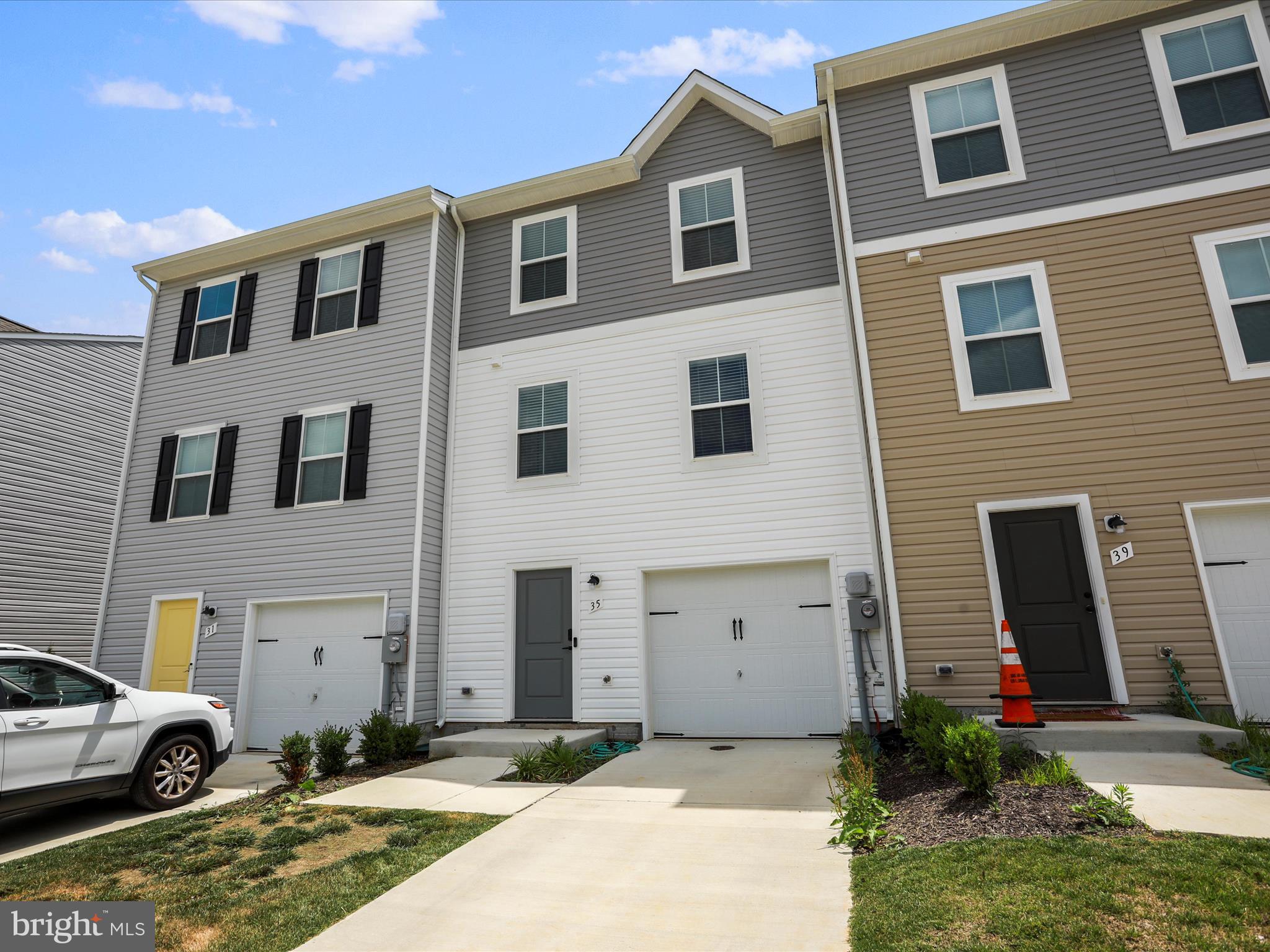 DILLON FARM - Residential