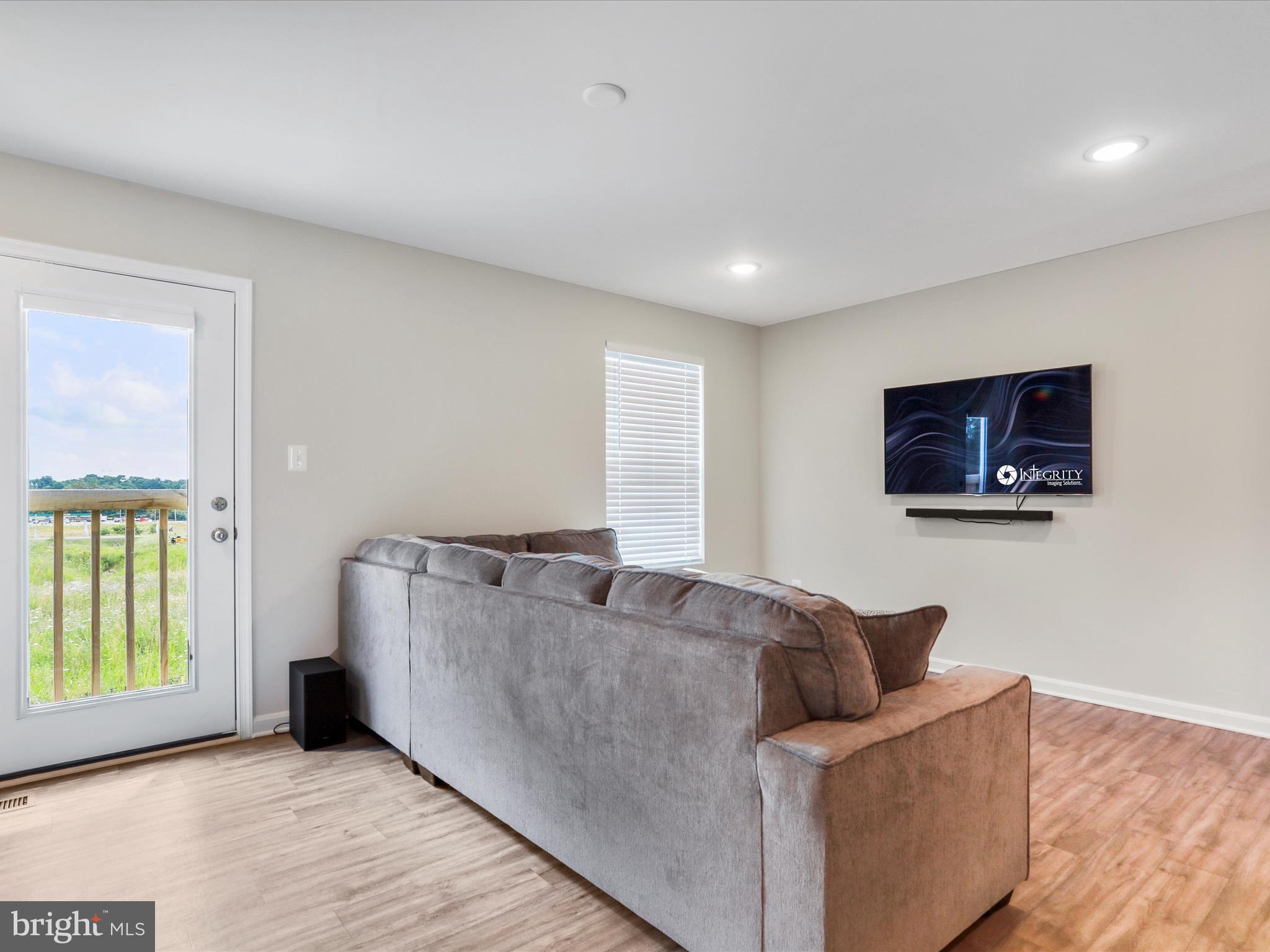 DILLON FARM - Residential