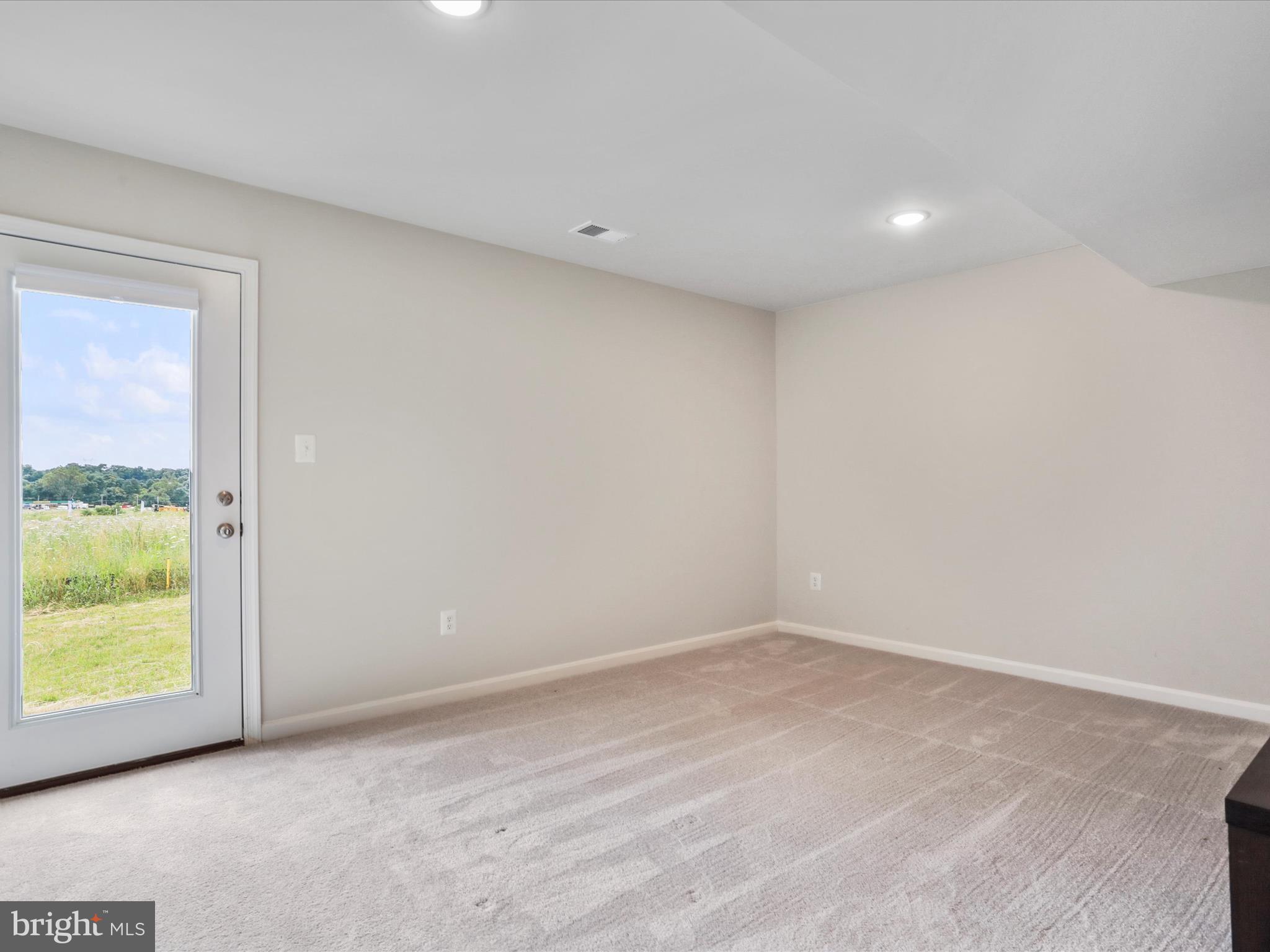 DILLON FARM - Residential