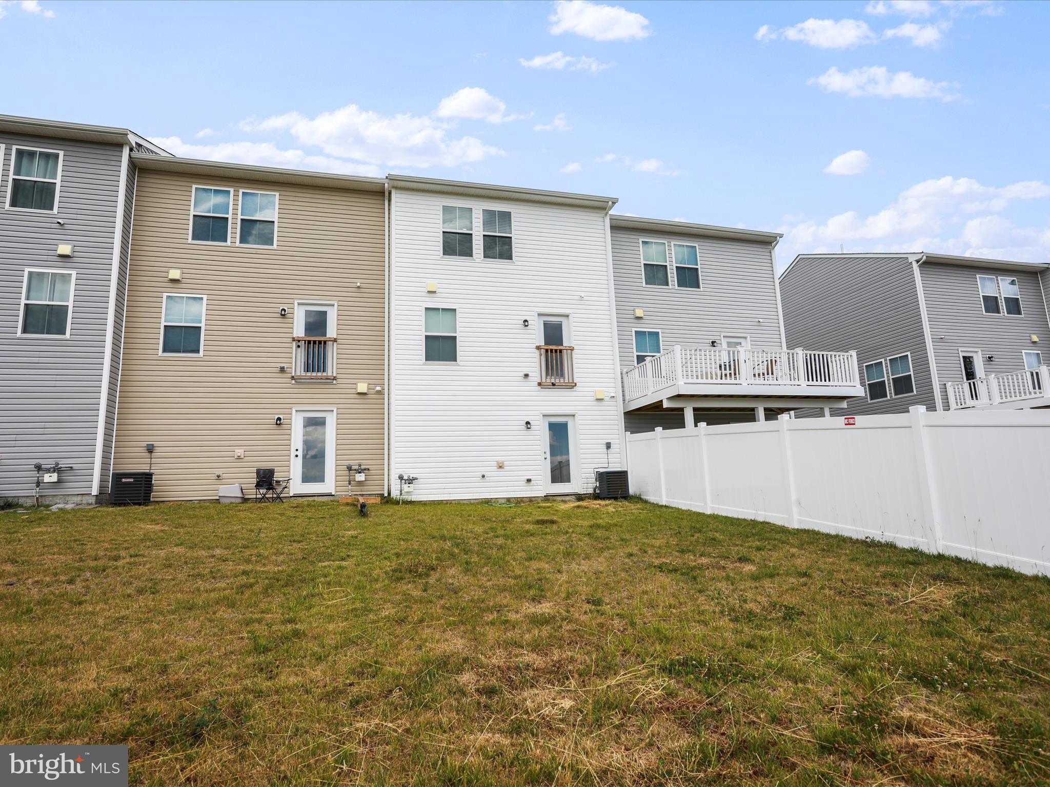 DILLON FARM - Residential