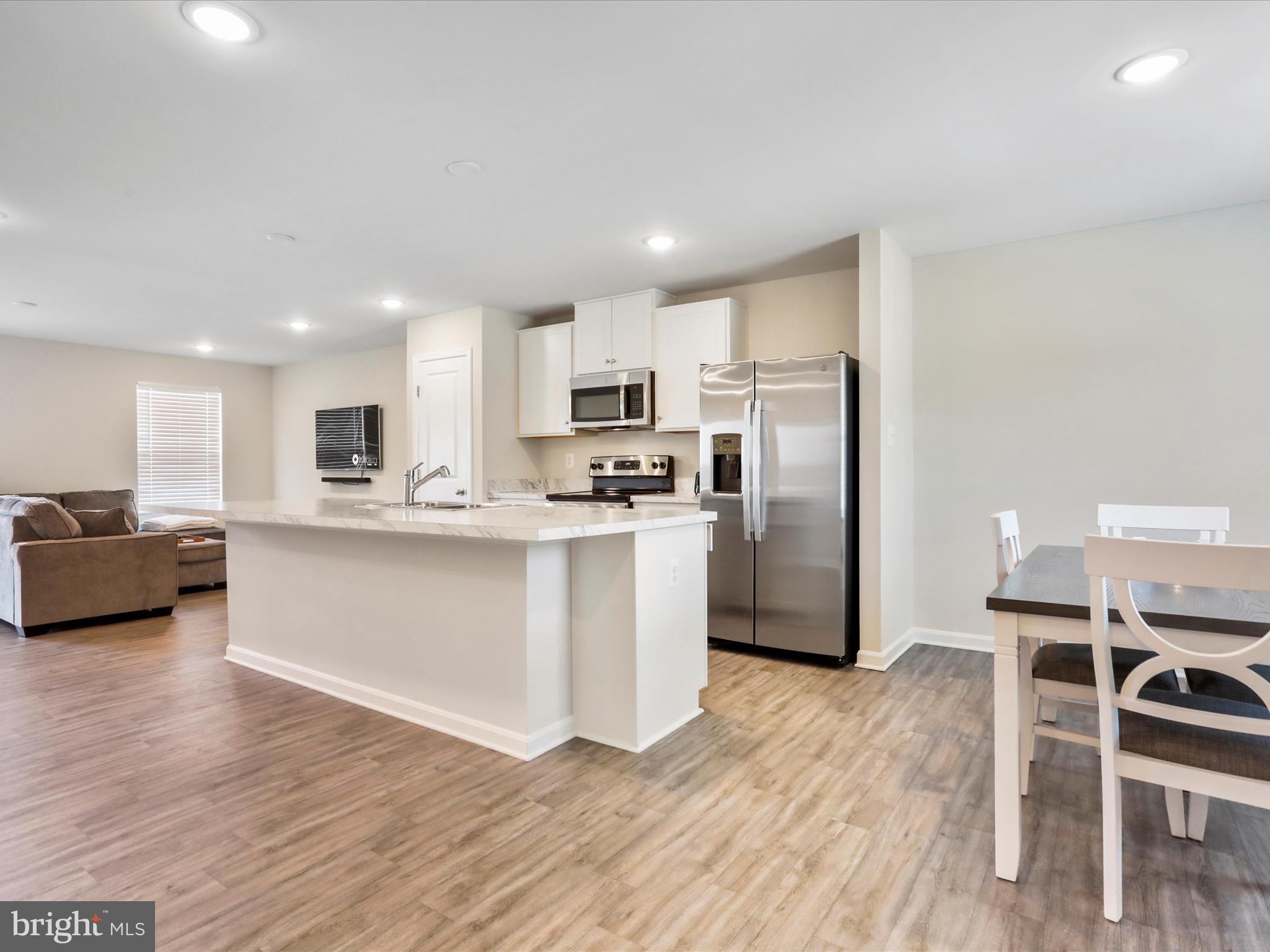 DILLON FARM - Residential