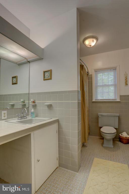 BLOSSOM HILL - Residential