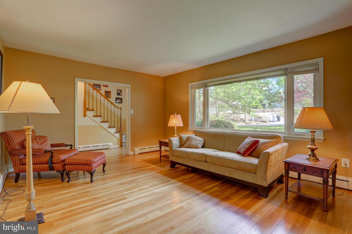 BLOSSOM HILL - Residential