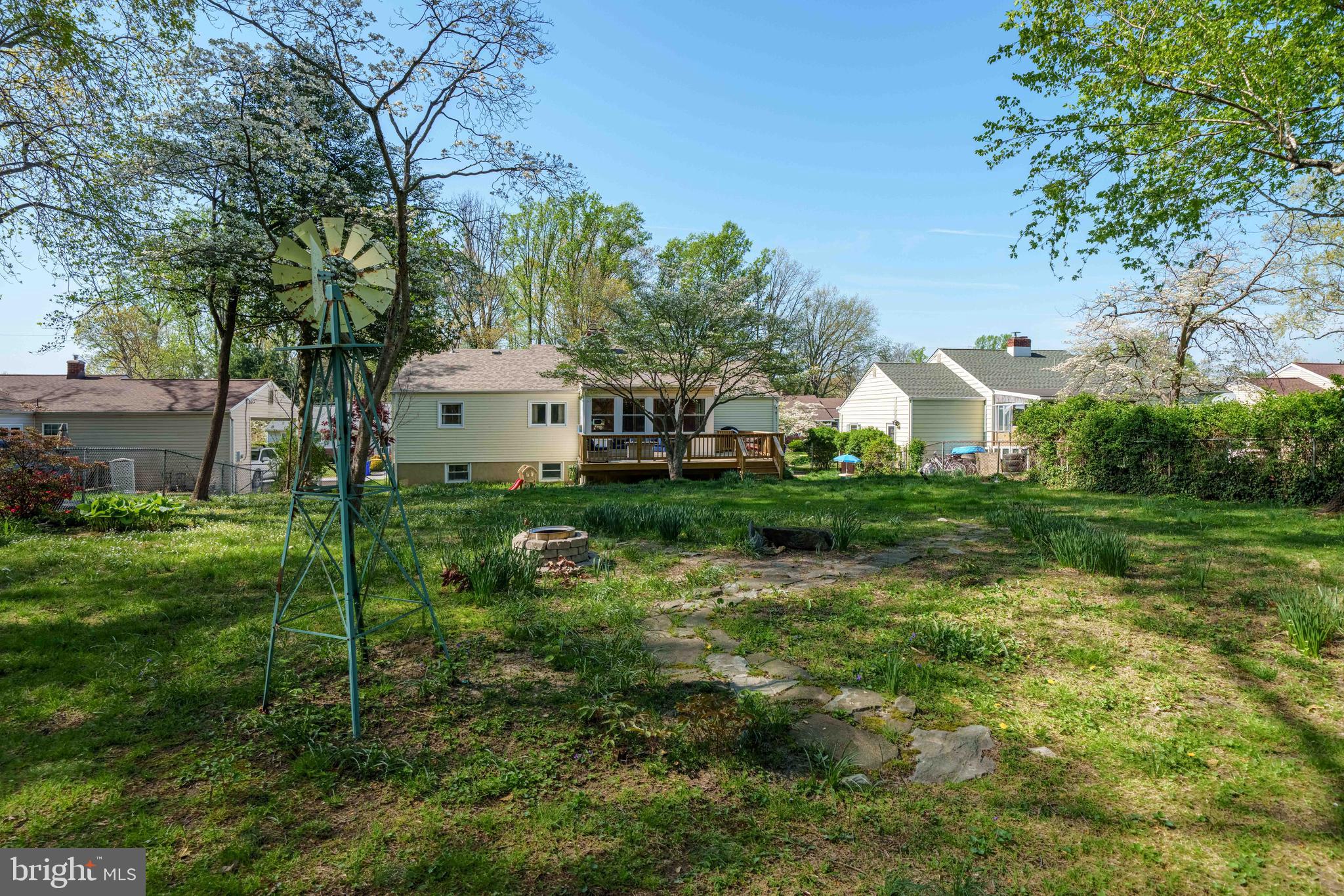 OLD MILL MANOR - Residential