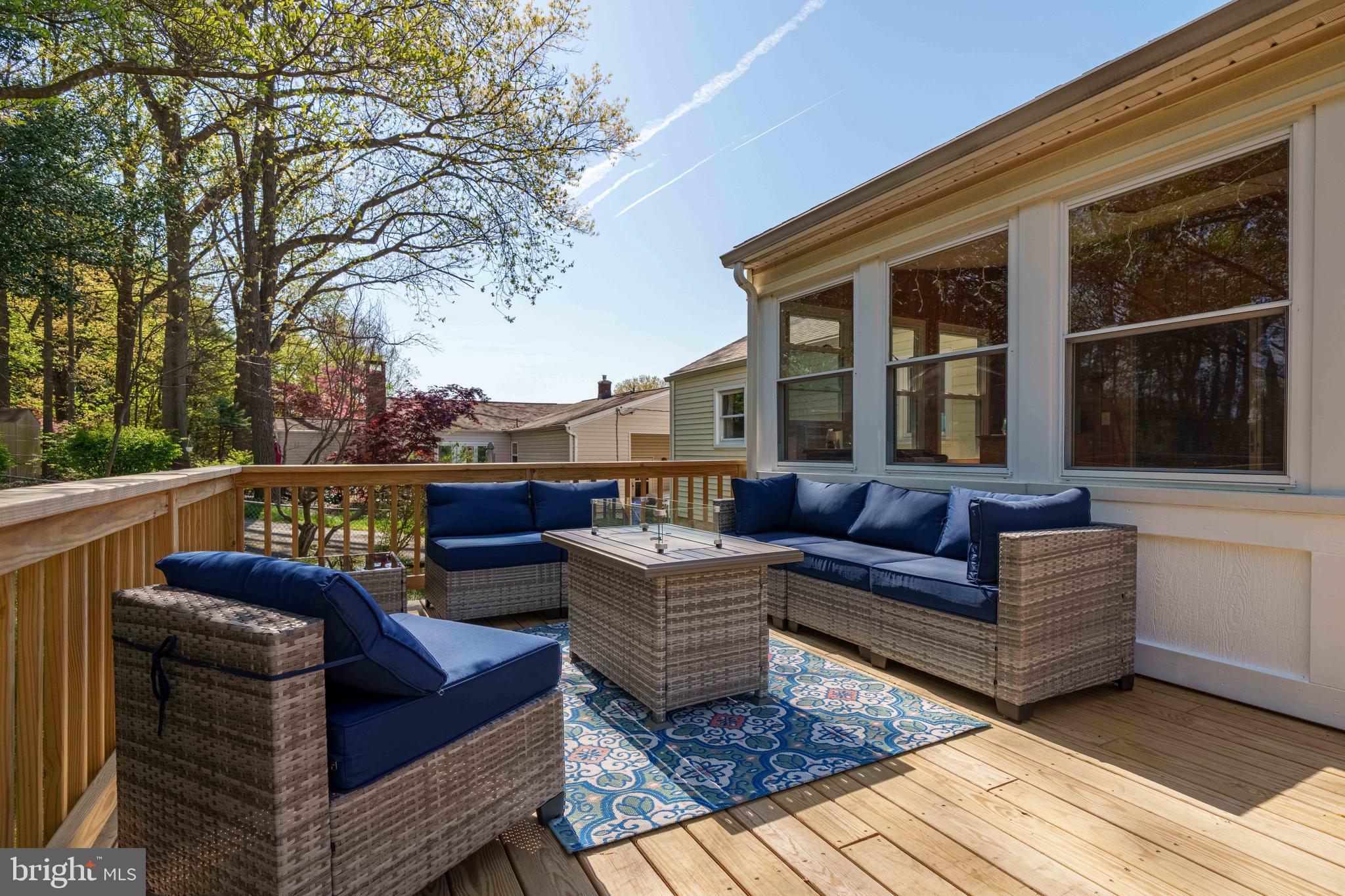 OLD MILL MANOR - Residential