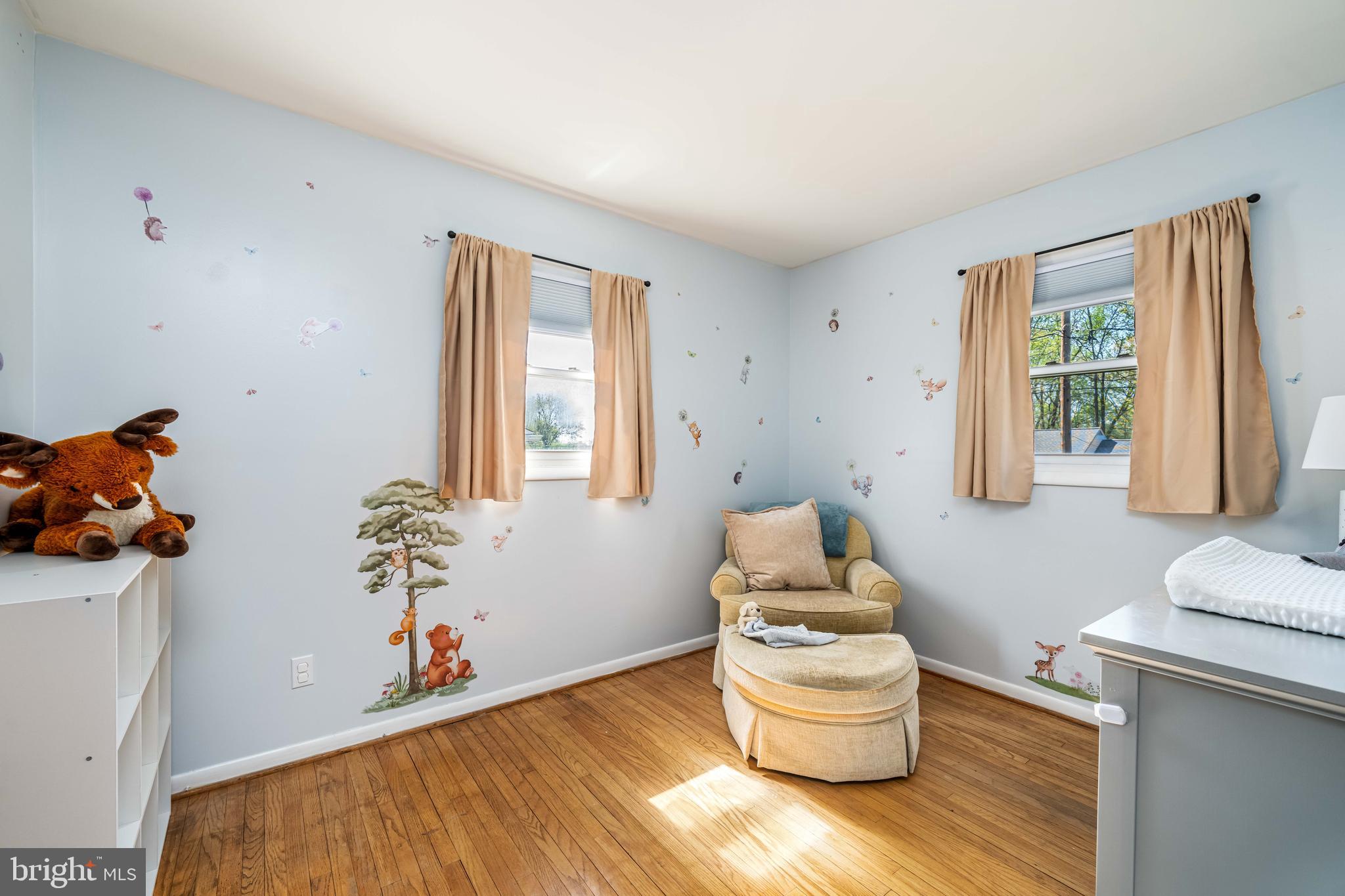 OLD MILL MANOR - Residential