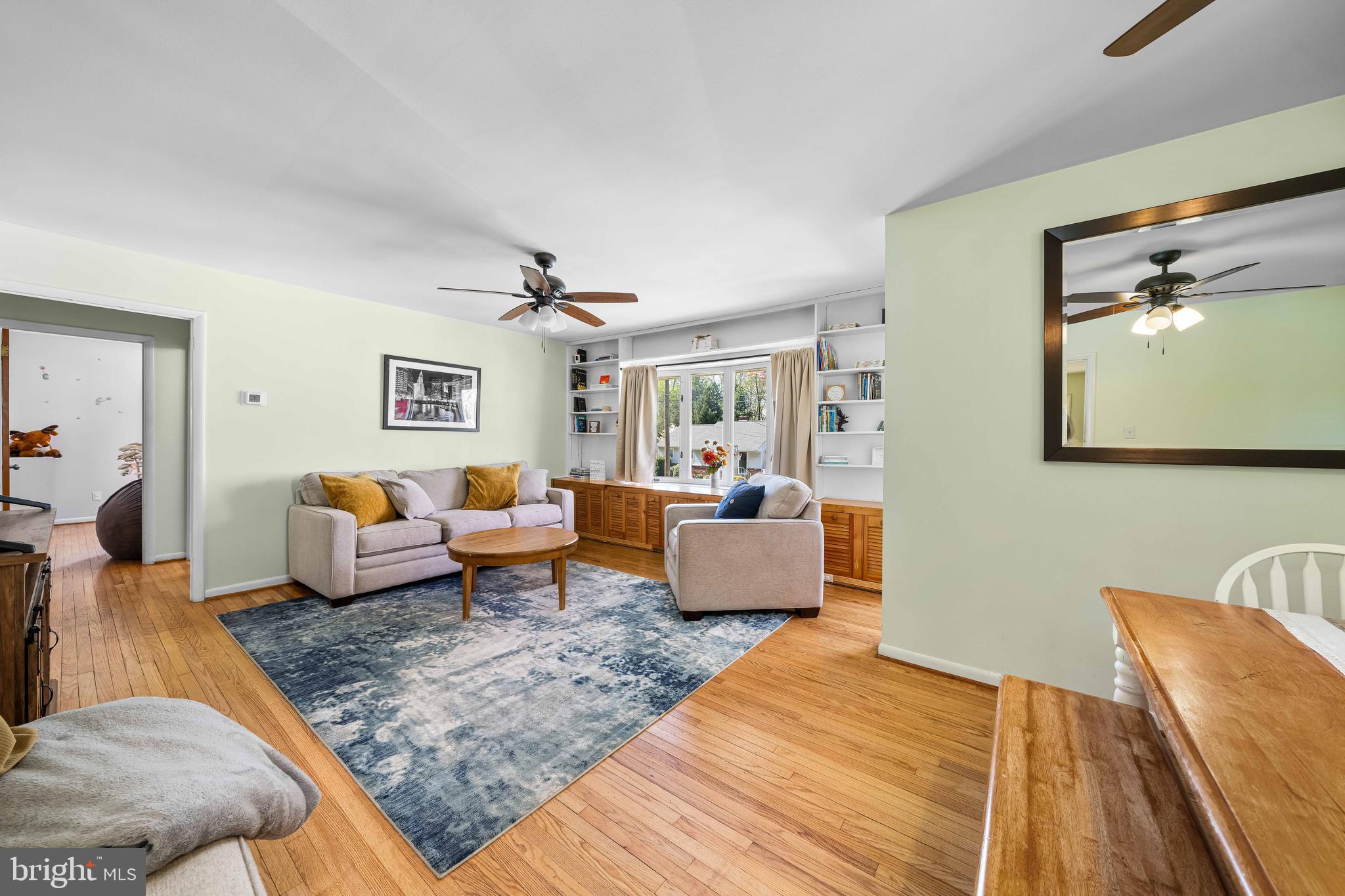 OLD MILL MANOR - Residential