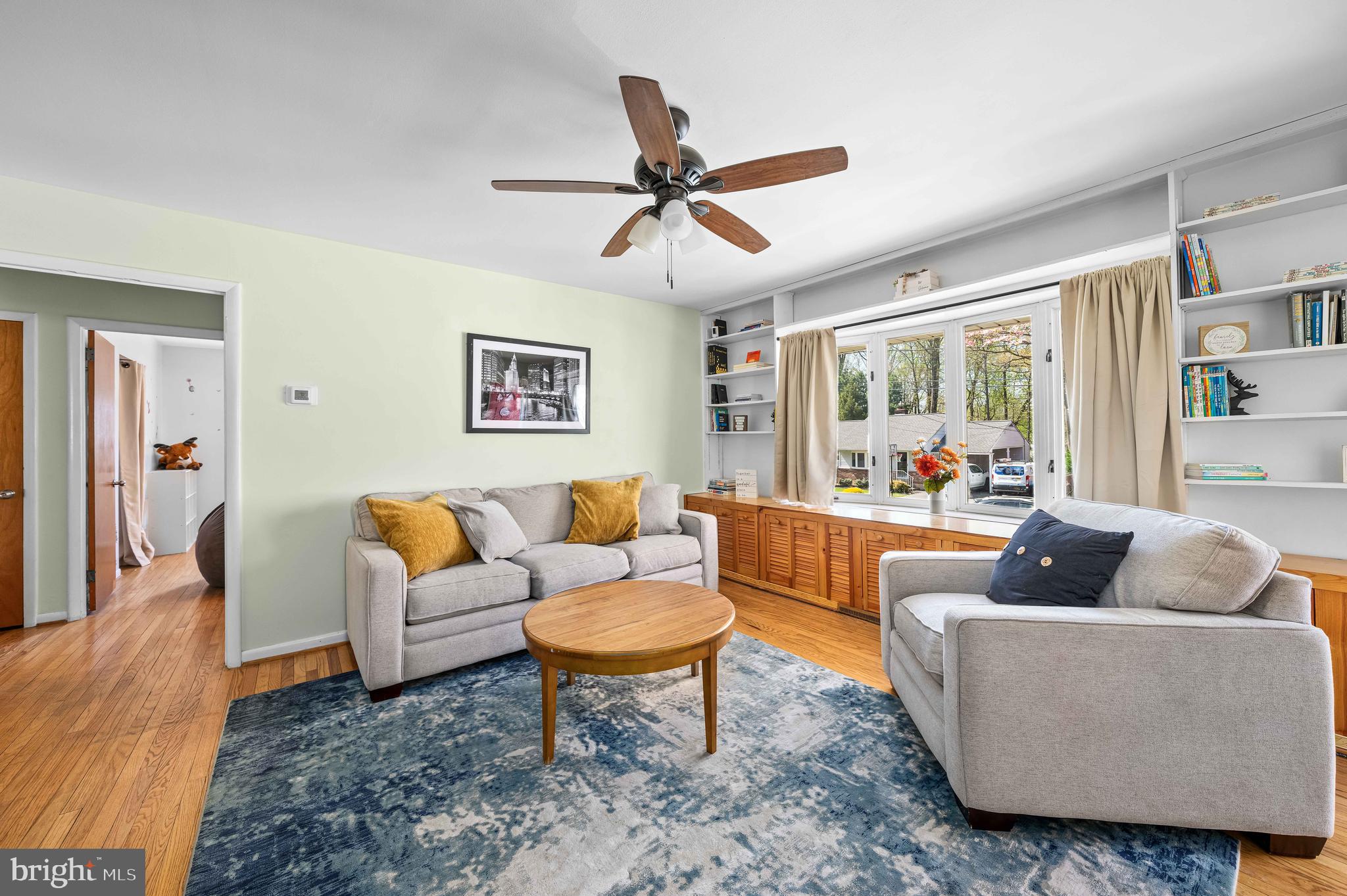 OLD MILL MANOR - Residential