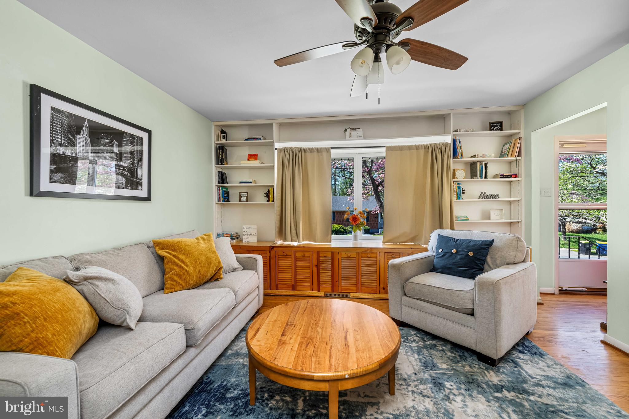 OLD MILL MANOR - Residential