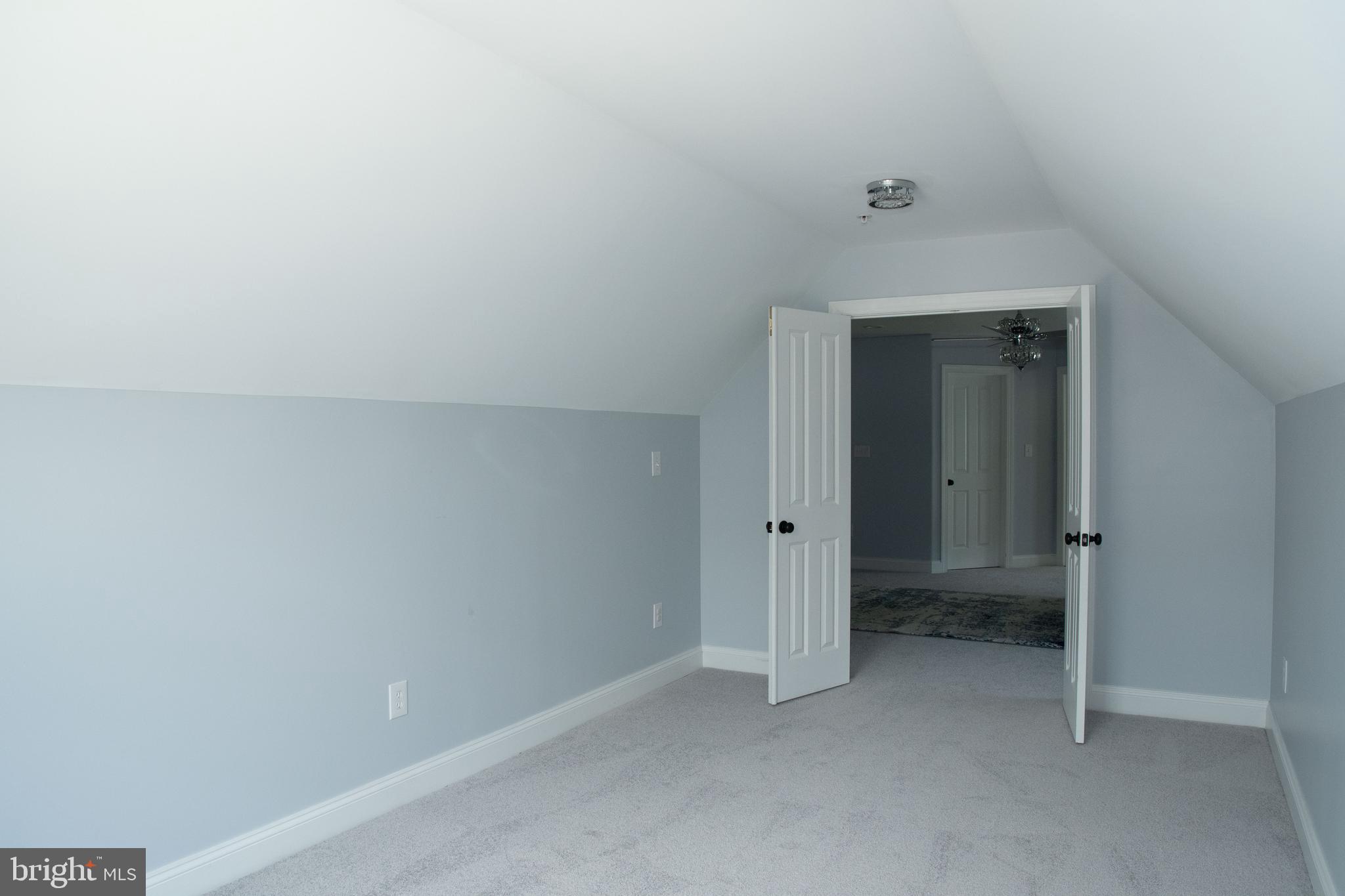 MARLBORO CROSSING - Residential