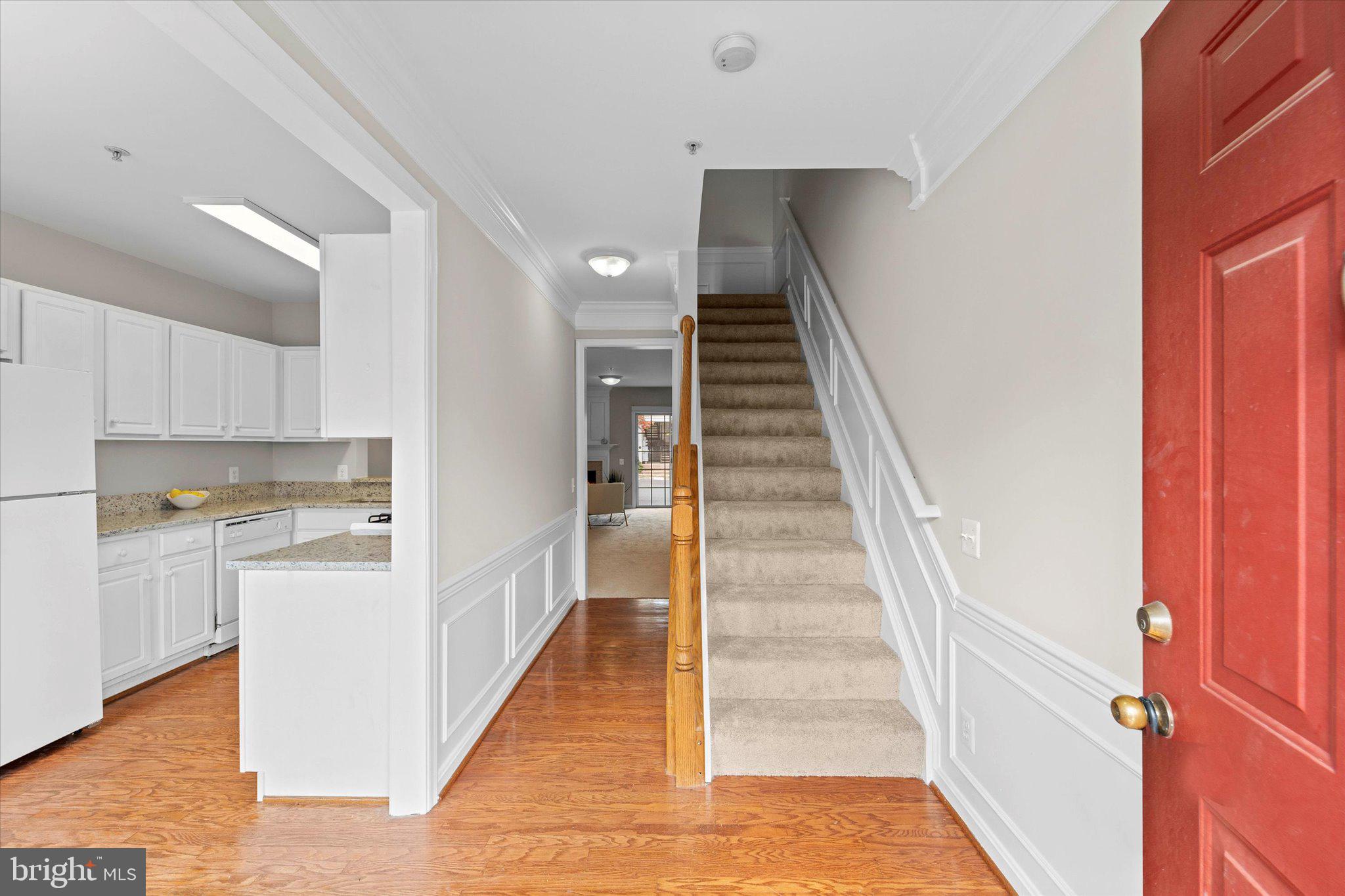 CONDO AT GUNSTON CORNER - Residential