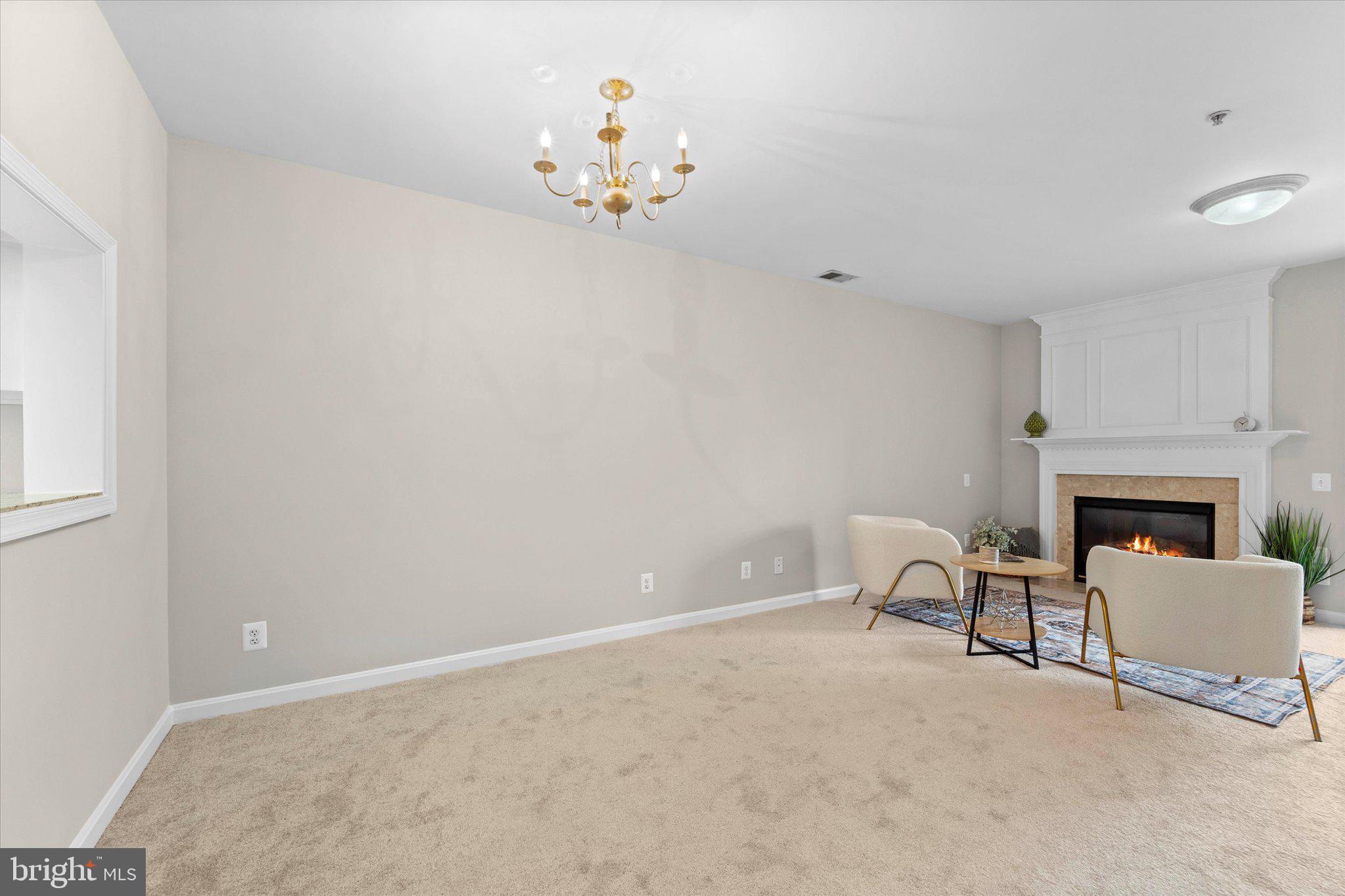 CONDO AT GUNSTON CORNER - Residential