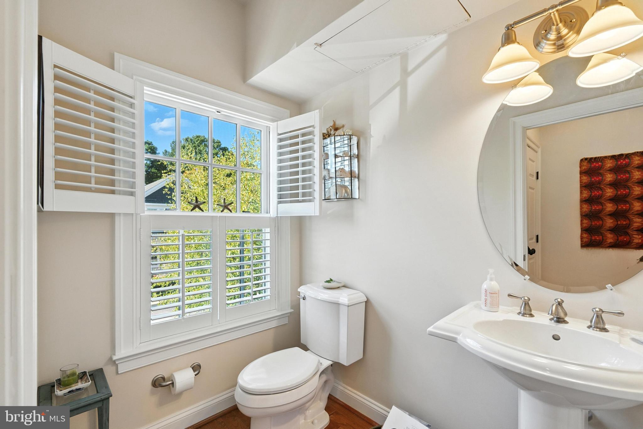 CHESTER RIVER LANDING - Residential